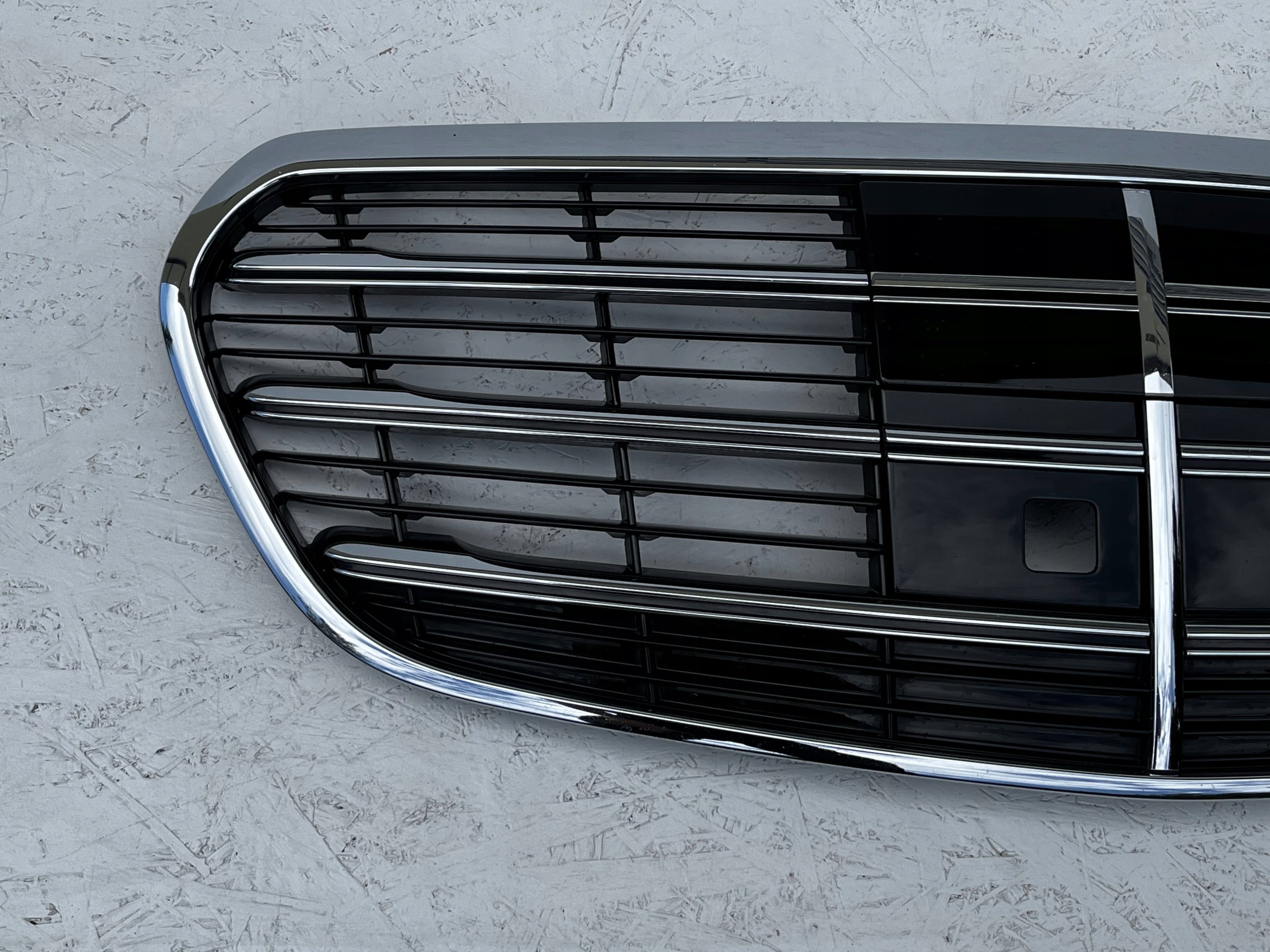 Kühlergrill Mercedes W223 FRONTGRILL A4050492840 Kühlergitter