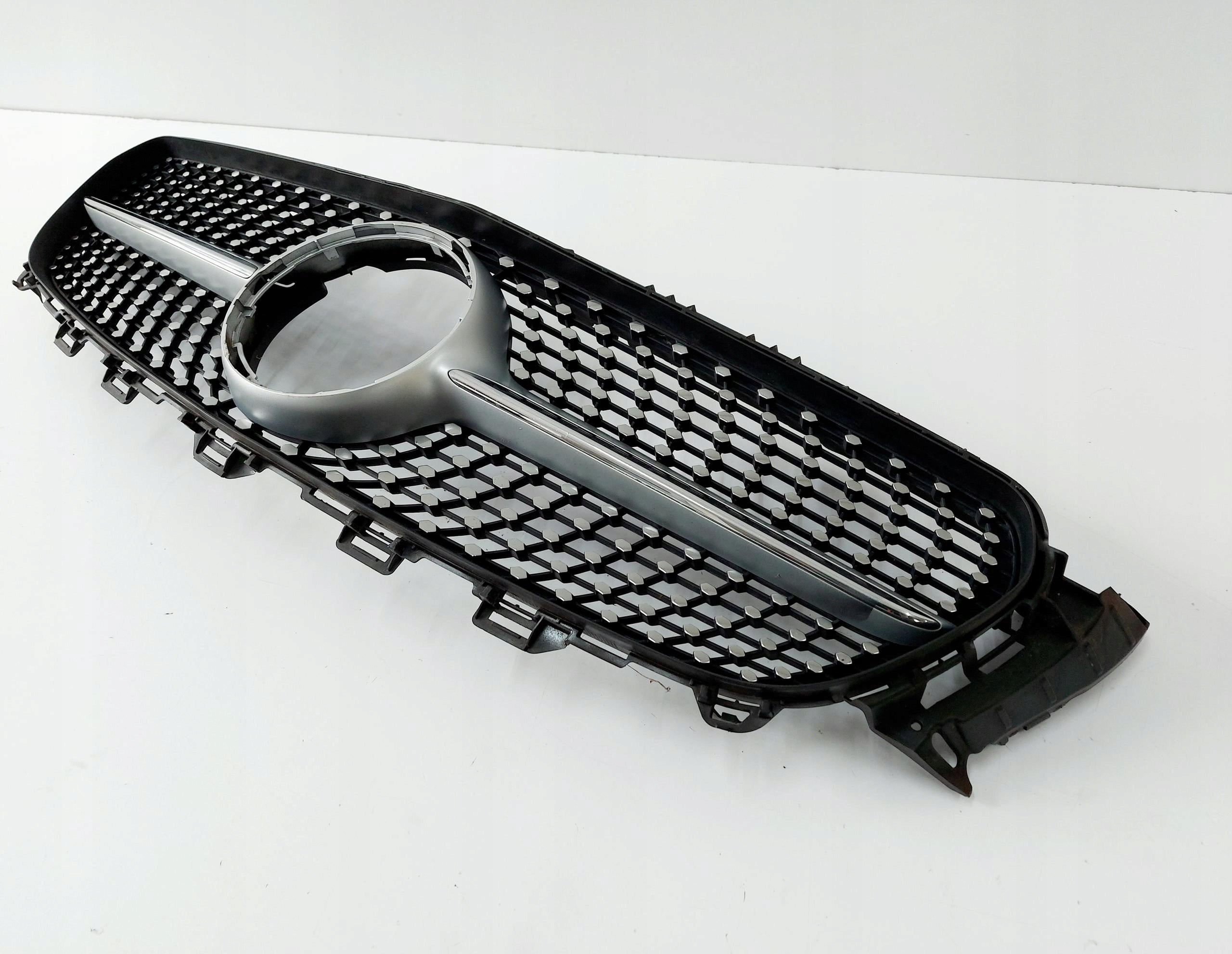 Kühlergrill Mercedes A238 W238 FRONTGRILL A2388880400 Kühlergitter