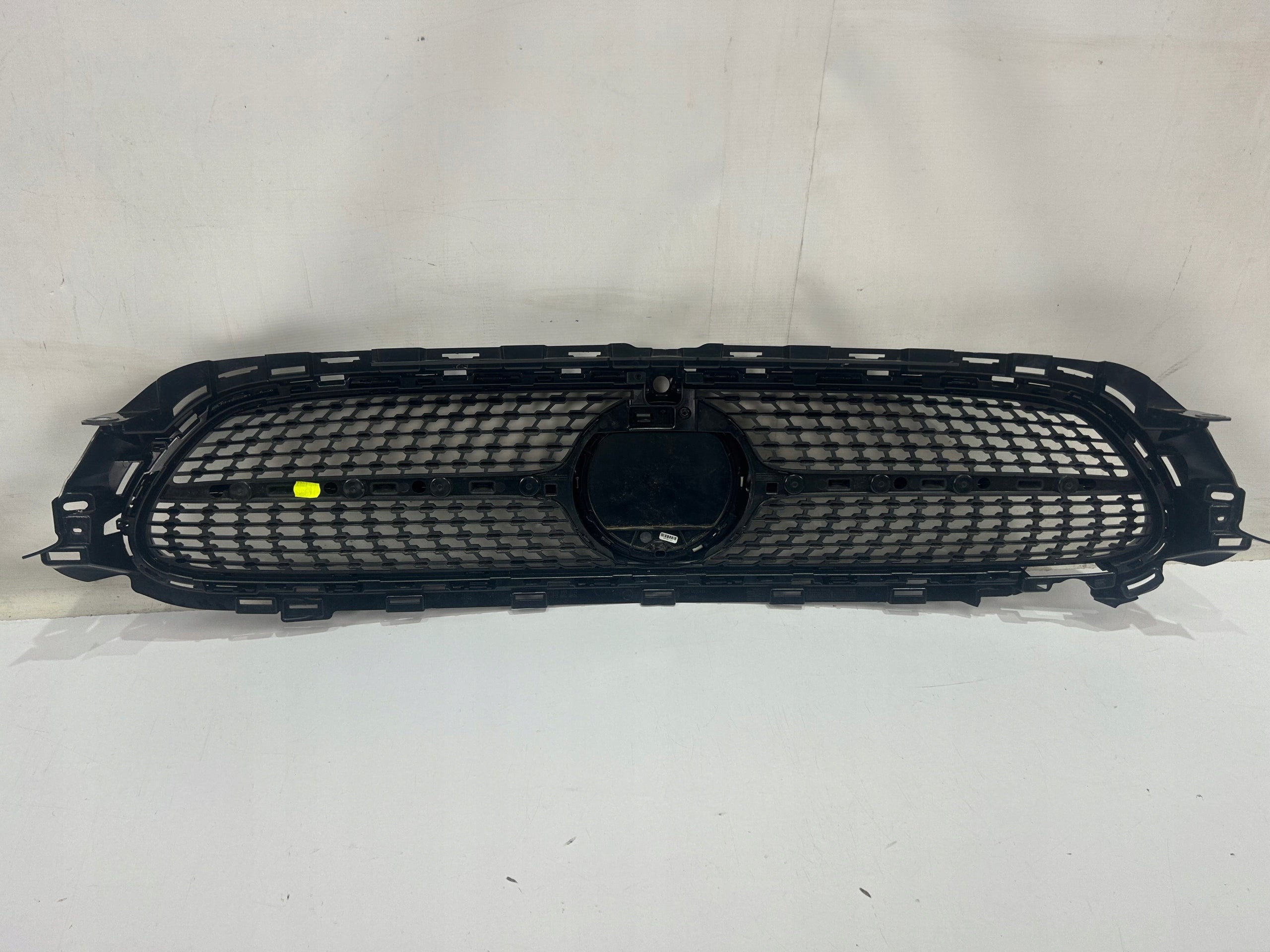 Kühlergrill Mercedes A238 W238 FRONTGRILL A2388883100 Kühlergitter