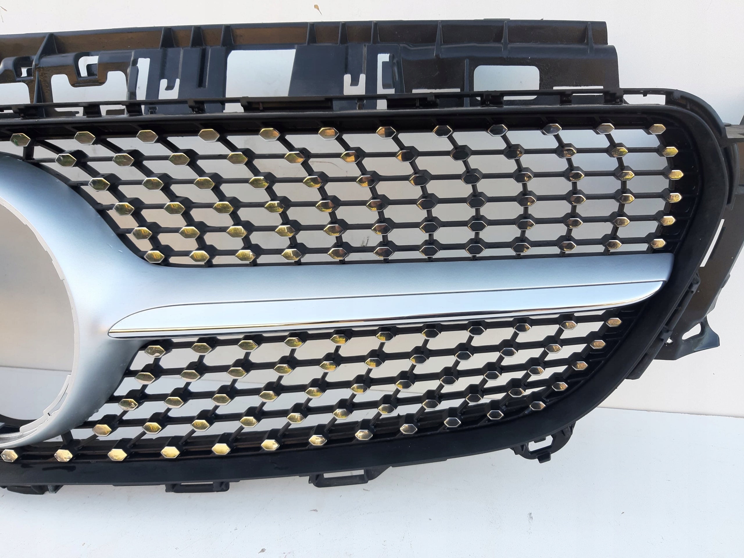 Kühlergrill Mercedes E 238 W238 FRONTGRILL A2388880400 Kühlergitter