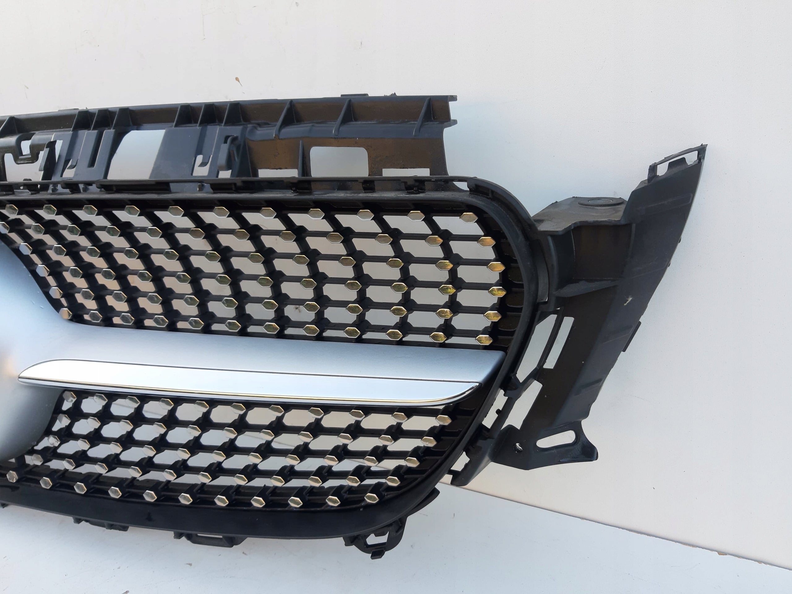 Kühlergrill Mercedes E 238 W238 FRONTGRILL A2388880400 Kühlergitter