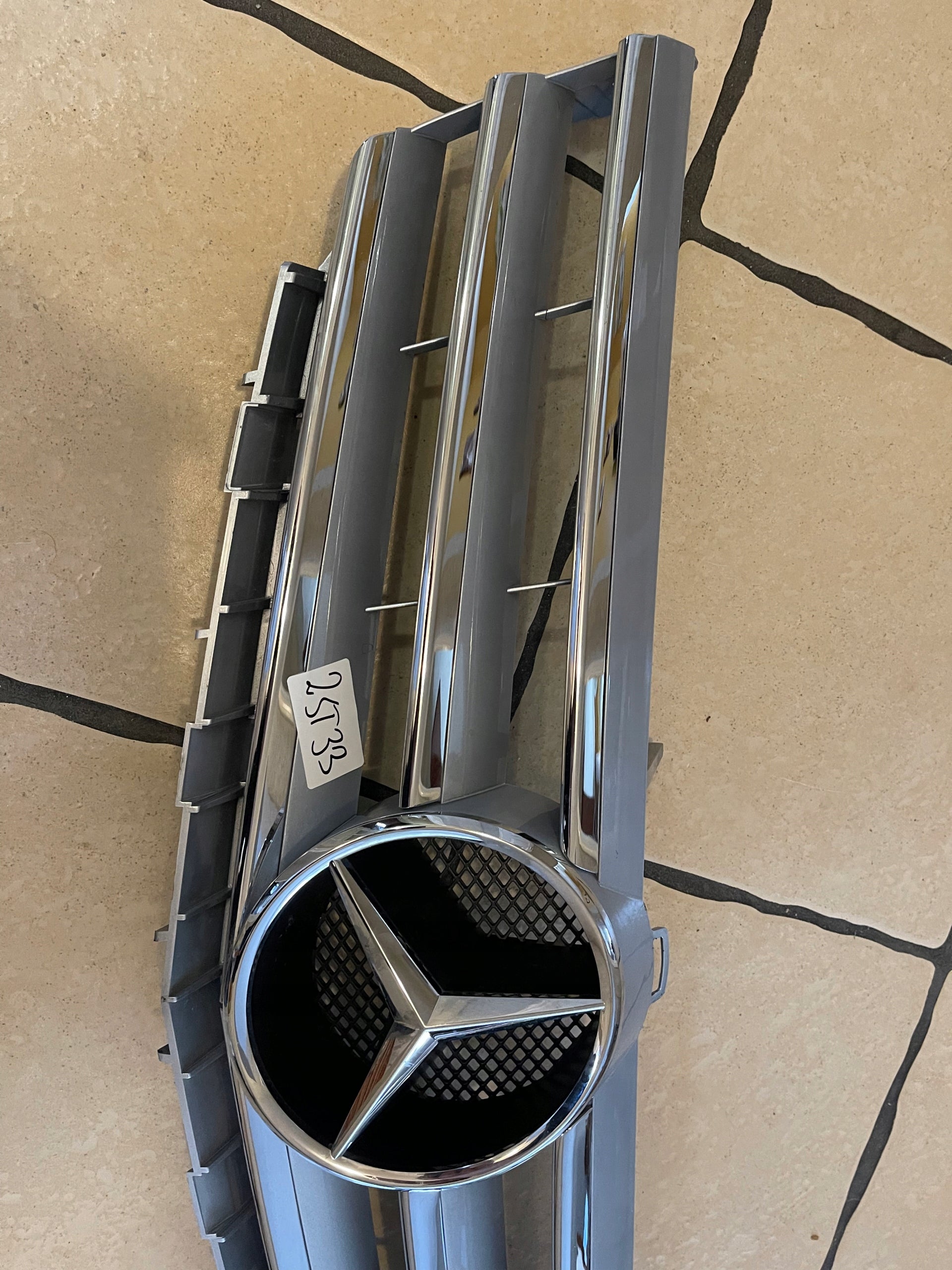 Kühlergrill Mercedes W245 FRONTGRILL Kühlergitter