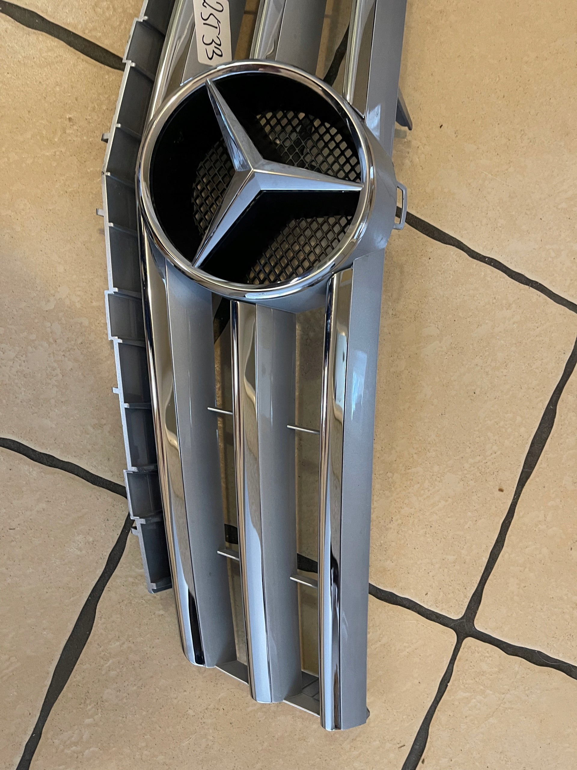 Kühlergrill Mercedes W245 FRONTGRILL Kühlergitter