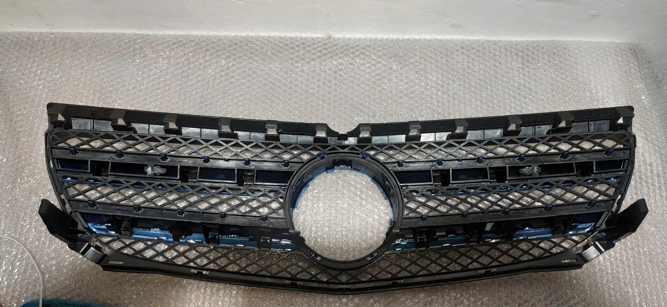 Kühlergrill Mercedes W246 FRONTGRILL A2468880260 Kühlergitter