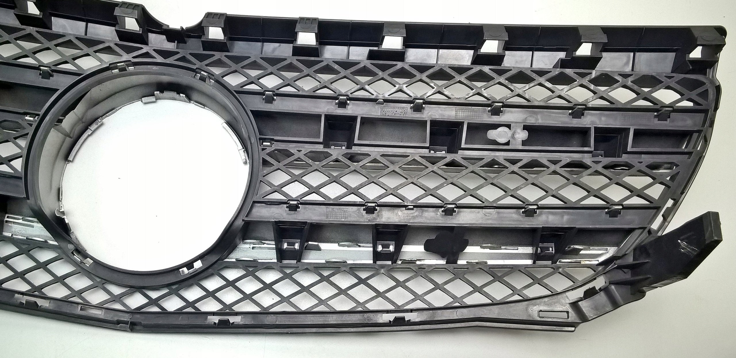 Kühlergrill Mercedes A246 W246 FRONTGRILL A2468880260 Kühlergitter