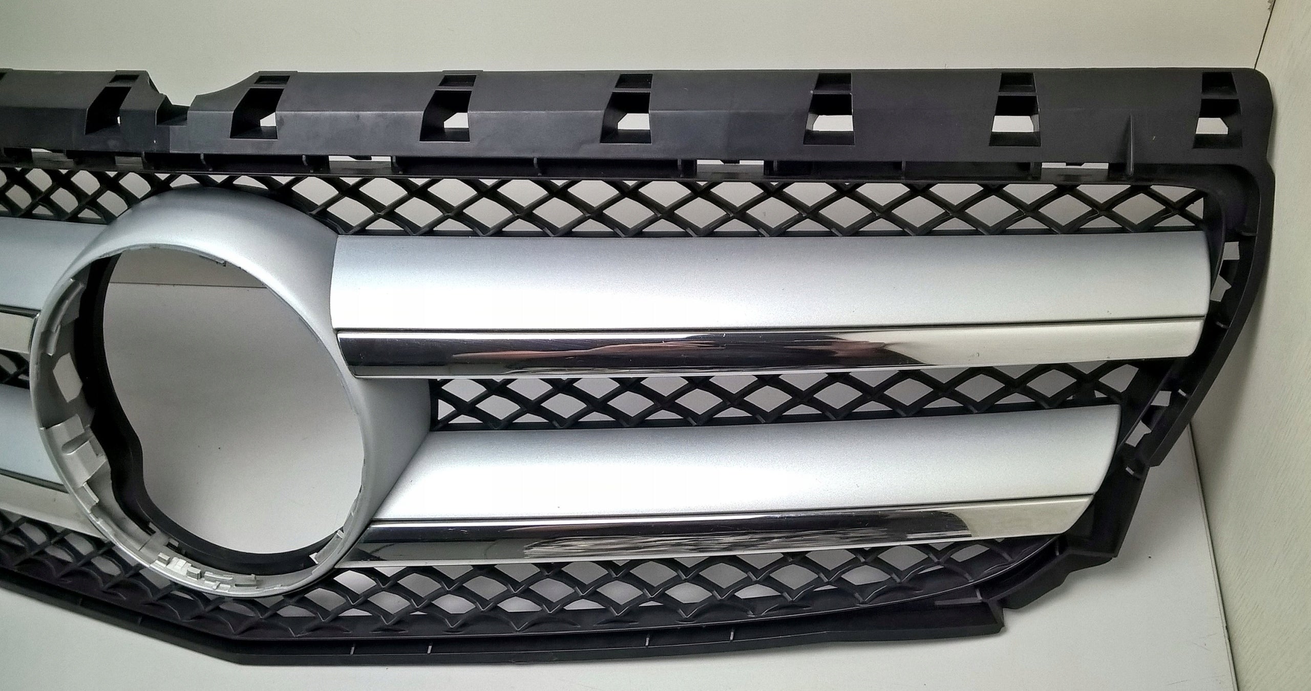 Kühlergrill Mercedes A246 W246 FRONTGRILL A2468880260 Kühlergitter