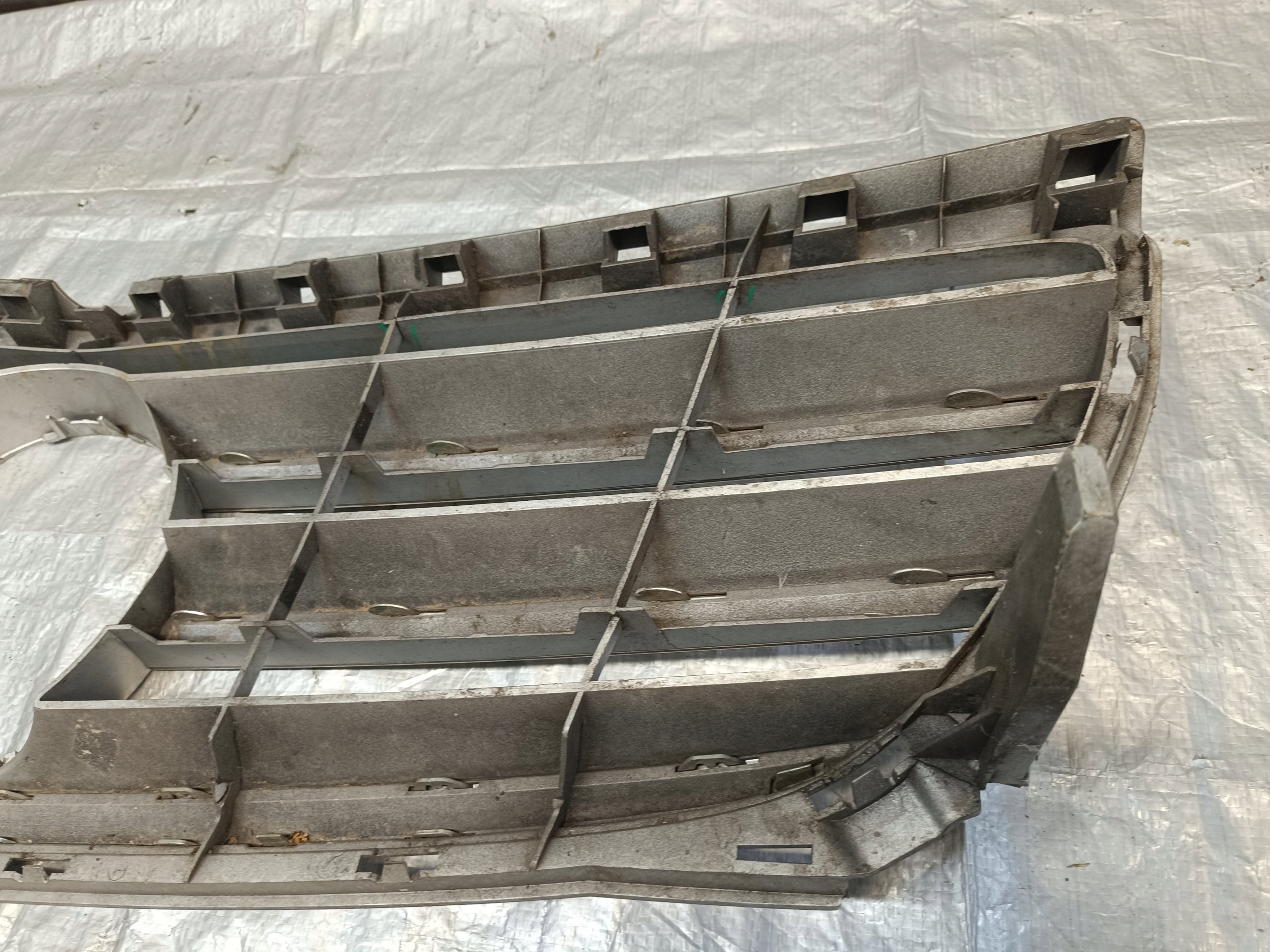 Kühlergrill Mercedes A246 W246 FRONTGRILL A2468880160 Kühlergitter