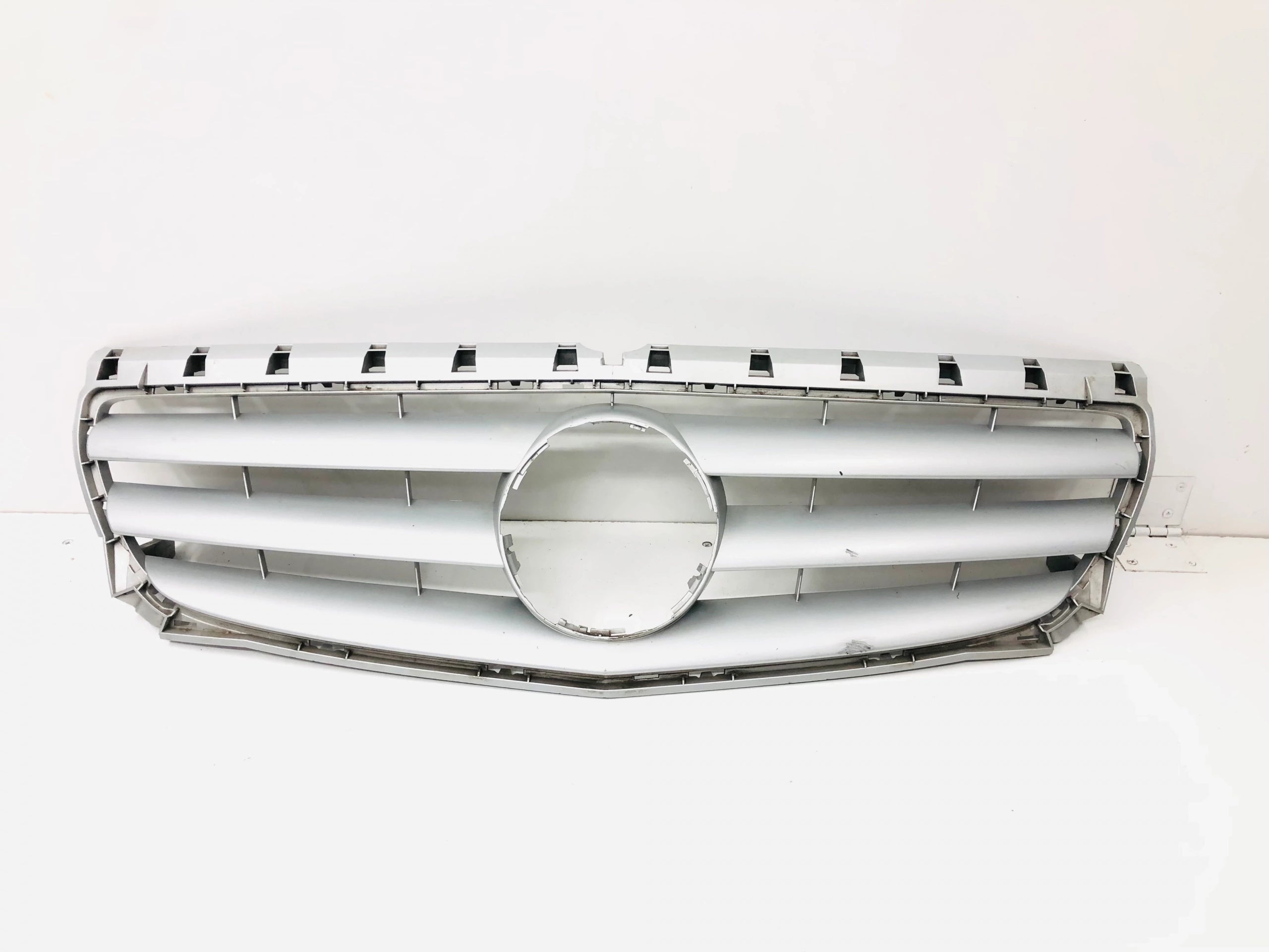  Kühlergrill Mercedes A246 W246 FRONTGRILL A2468880060 Kühlergitter product image