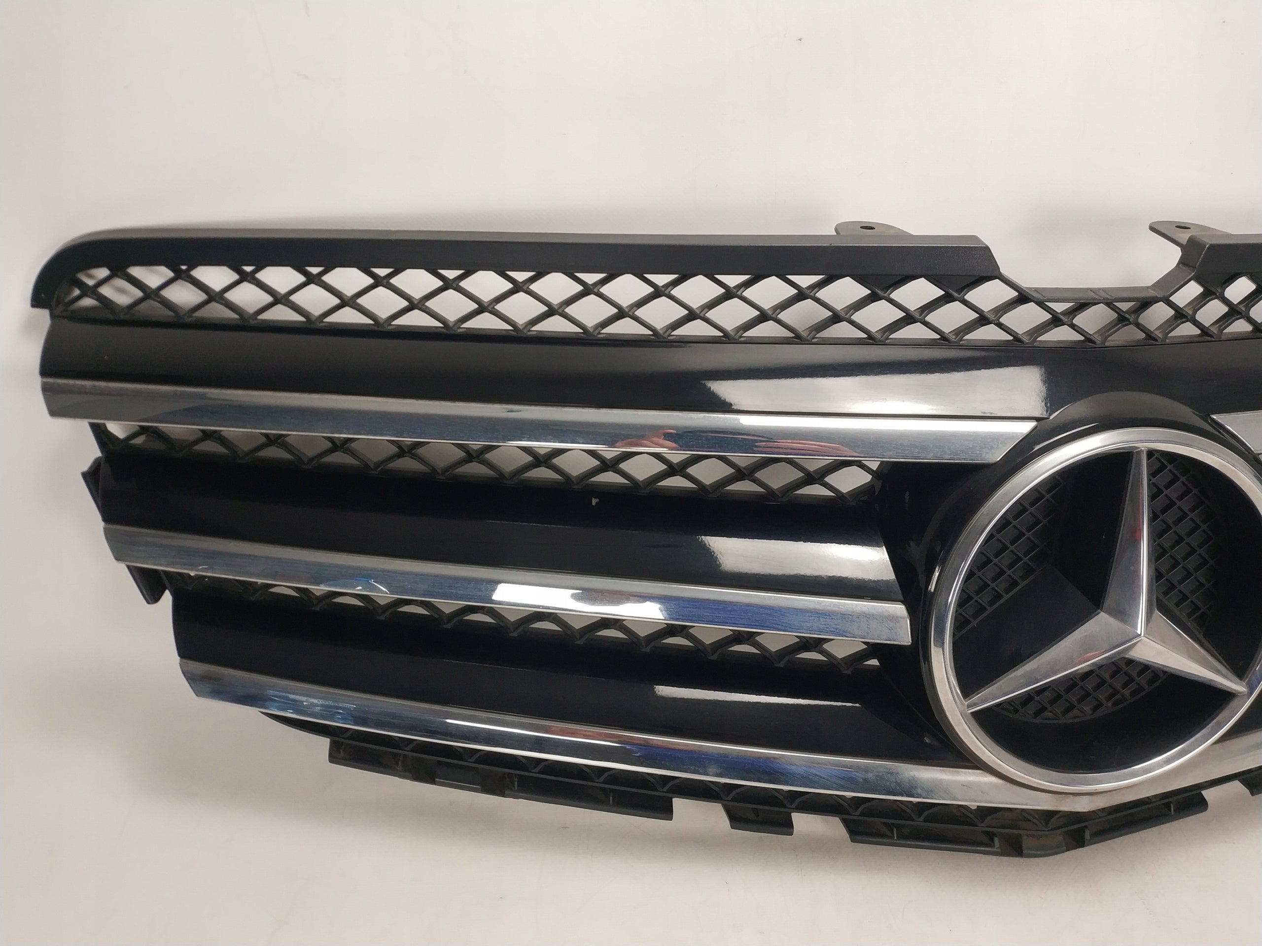 Kühlergrill Mercedes W251 FRONTGRILL A0008880060 Kühlergitter