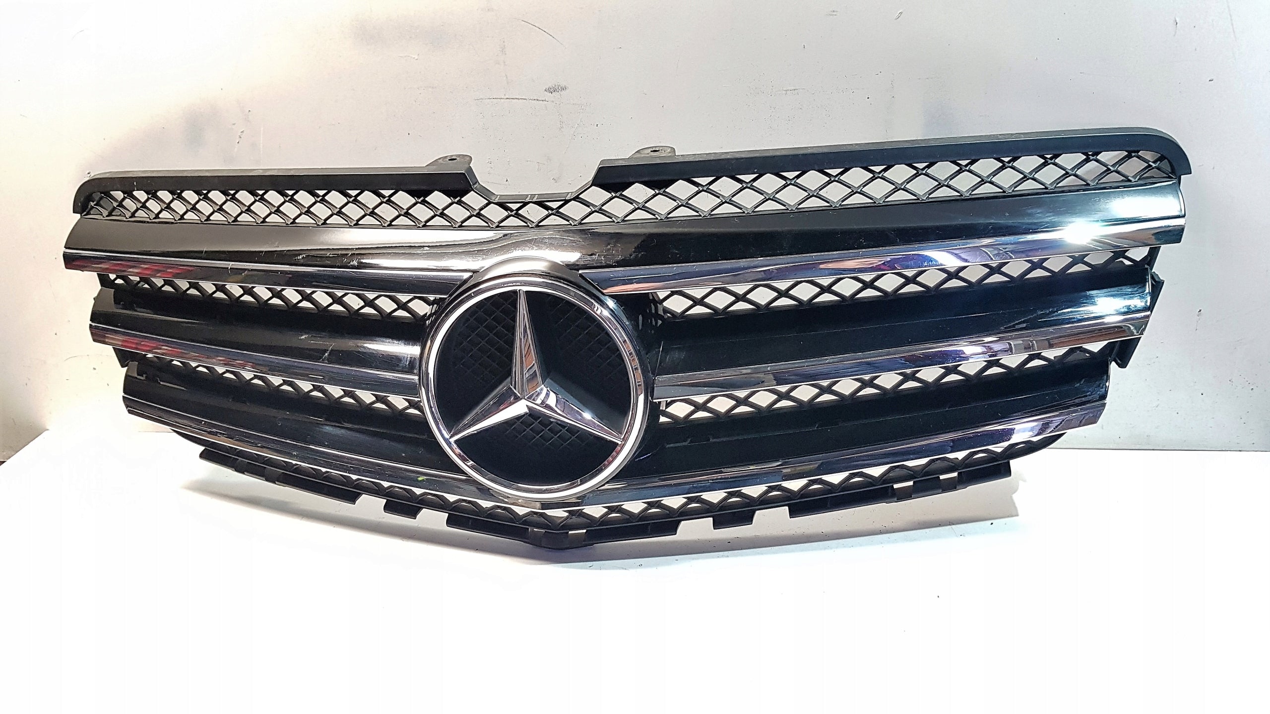 Kühlergrill Mercedes W251 FRONTGRILL A2518800060 Kühlergitter