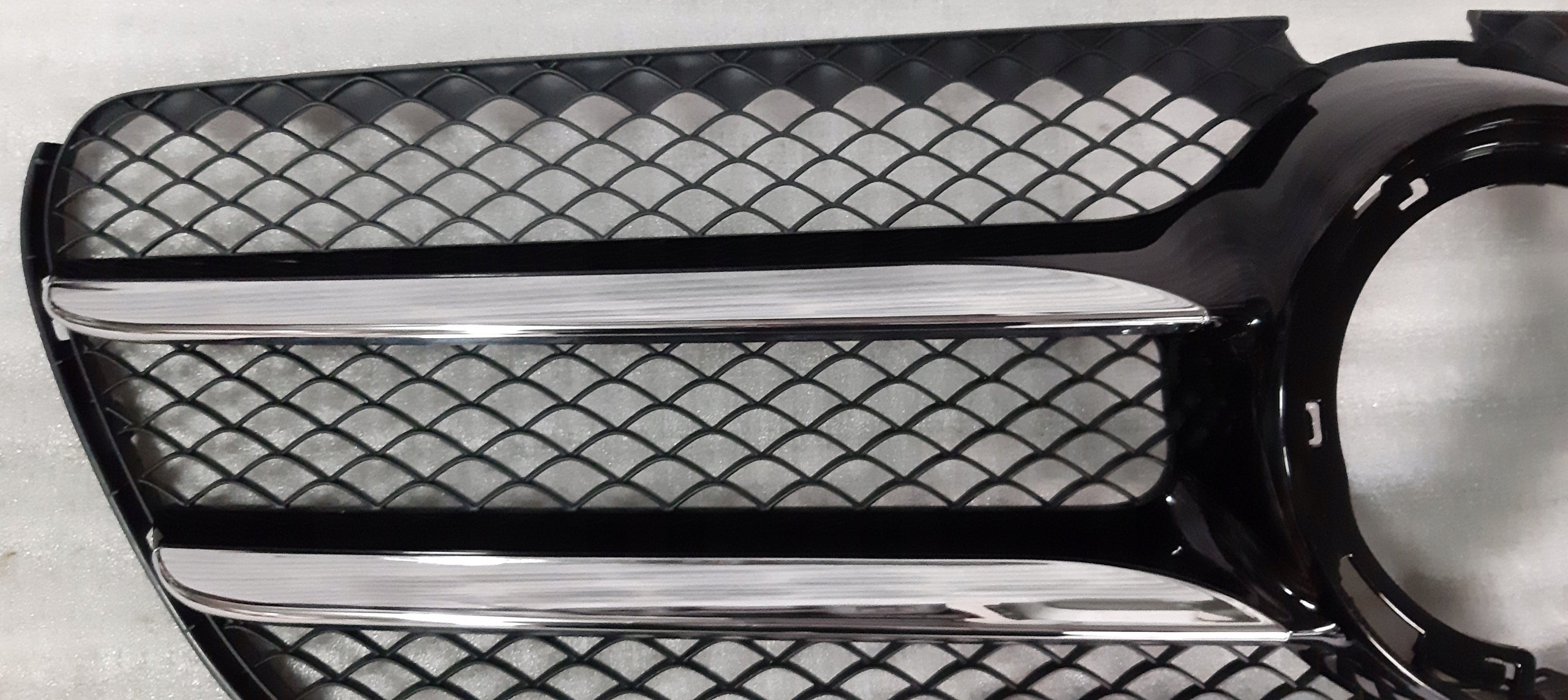 Kühlergrill Mercedes A447 W447 FRONTGRILL A4478880700 Kühlergitter