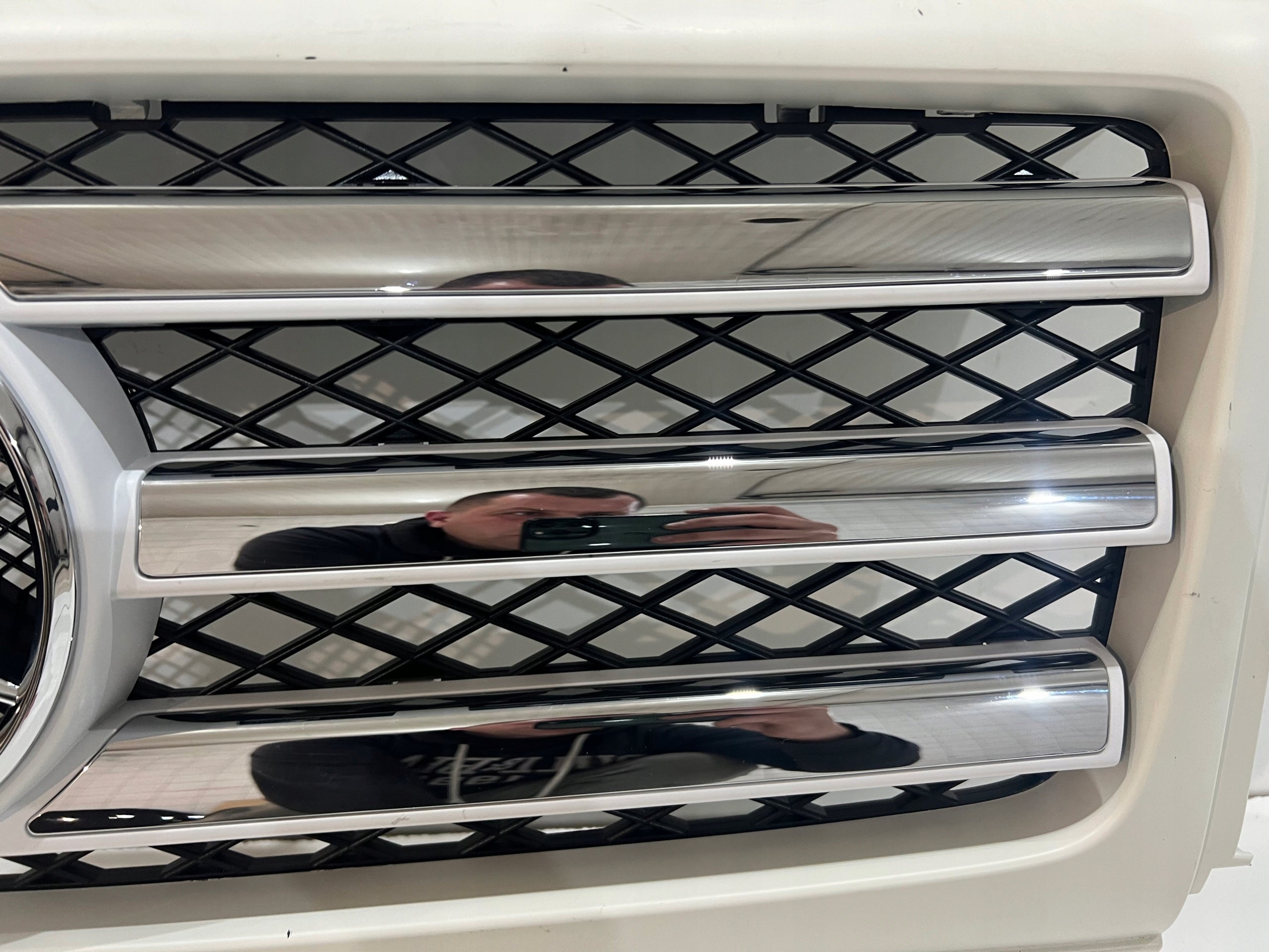 Kühlergrill Mercedes W463 FRONTGRILL A4638800323 Kühlergitter