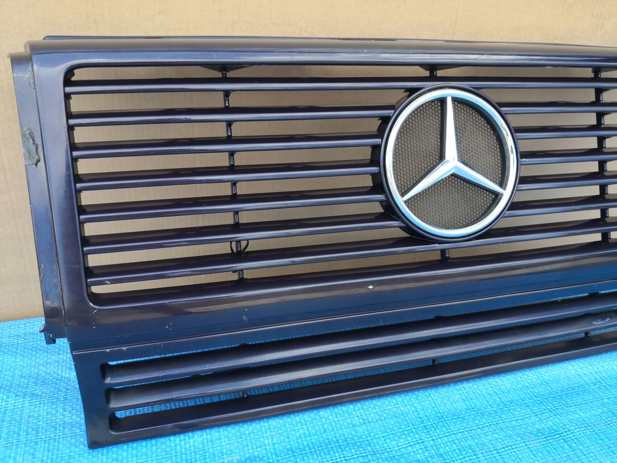 Kühlergrill Mercedes W463 FRONTGRILL A4638880015 Kühlergitter