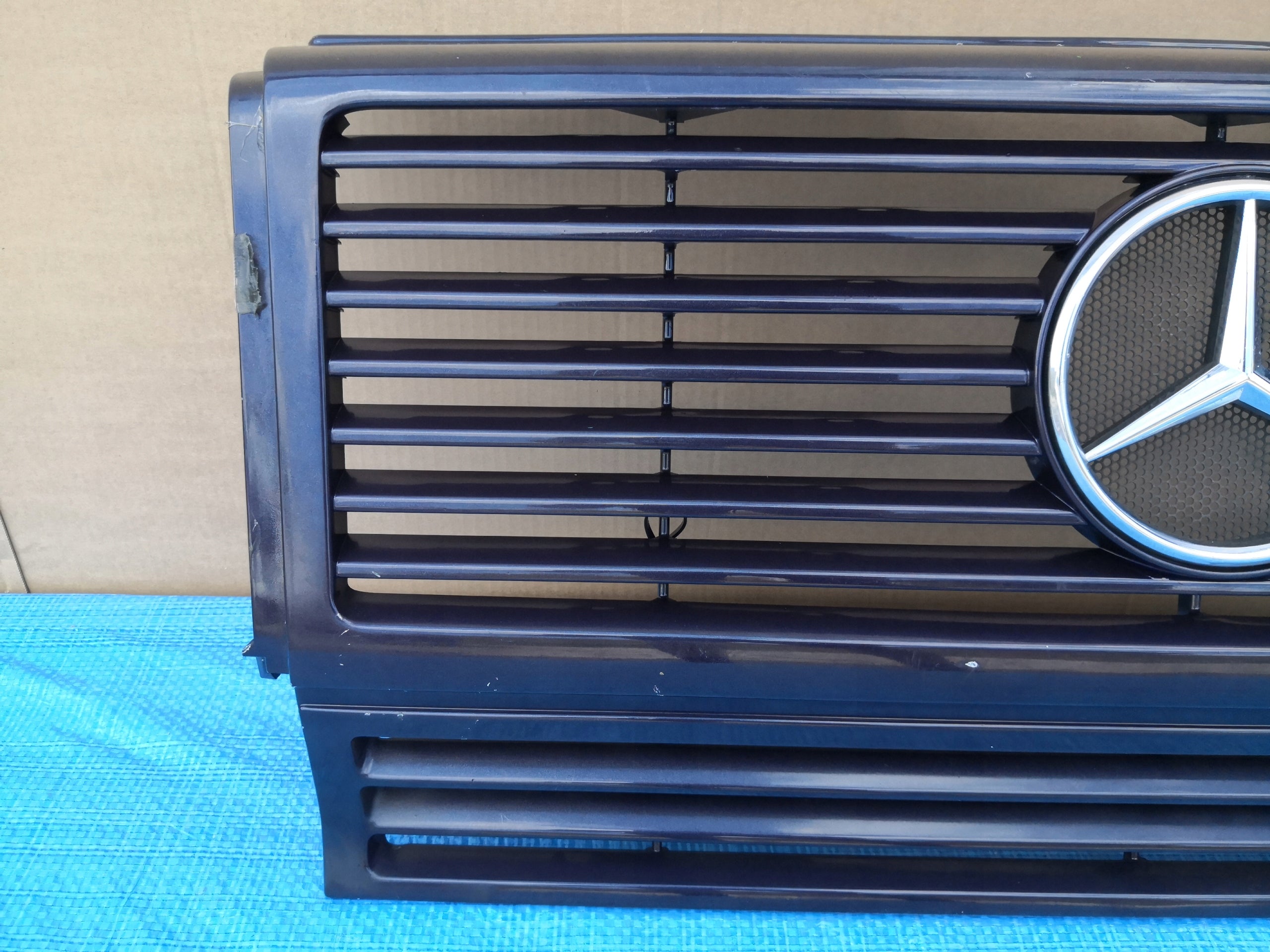 Kühlergrill Mercedes W463 FRONTGRILL A4638880015 Kühlergitter