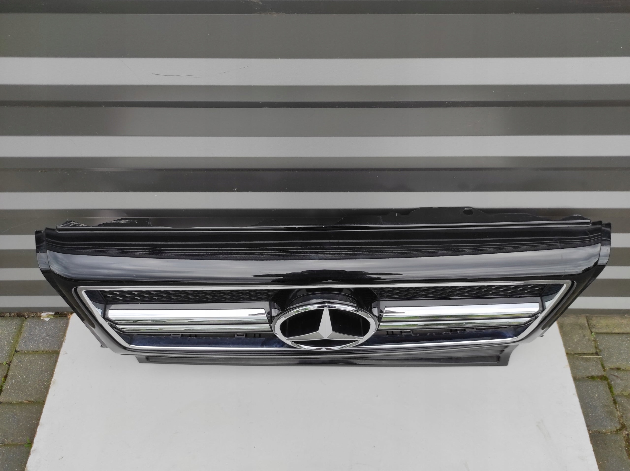 Kühlergrill Mercedes A463 W463 FRONTGRILL A4638881000 Kühlergitter