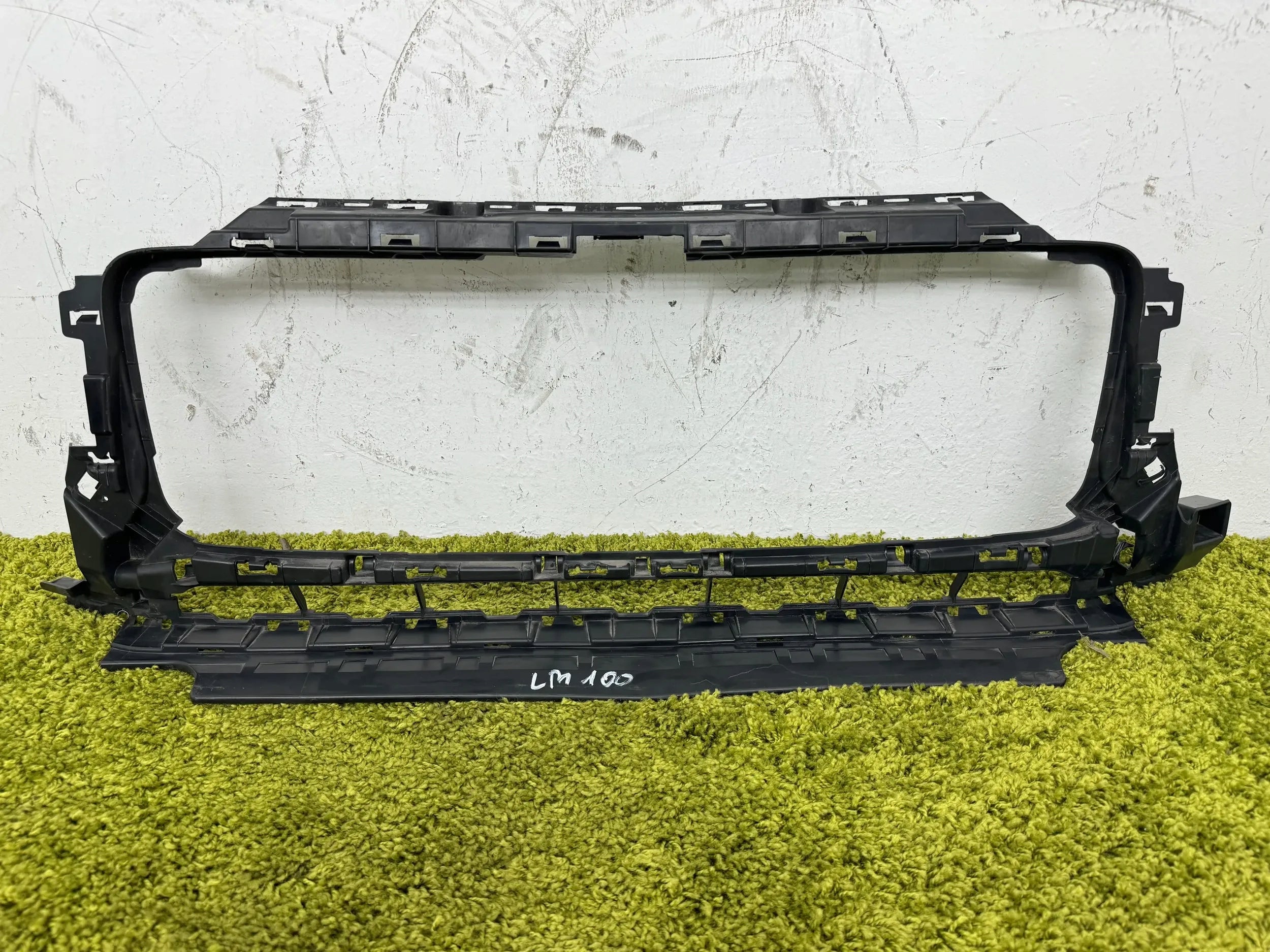 Kühlergrill Mercedes W463 FRONTGRILL A4638885100 Kühlergitter