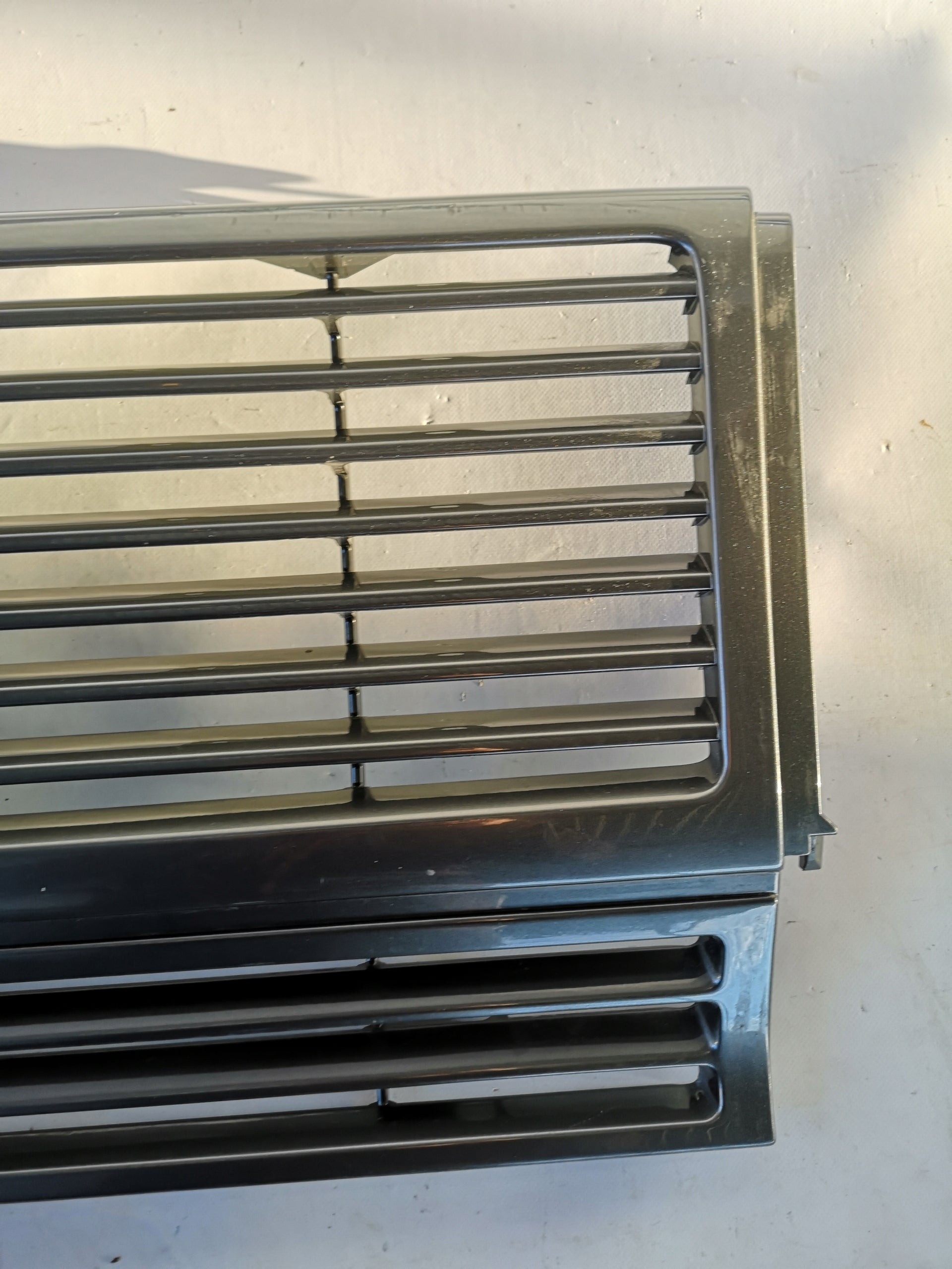 Kühlergrill Mercedes W463 A463 FRONTGRILL A4638880613 Kühlergitter