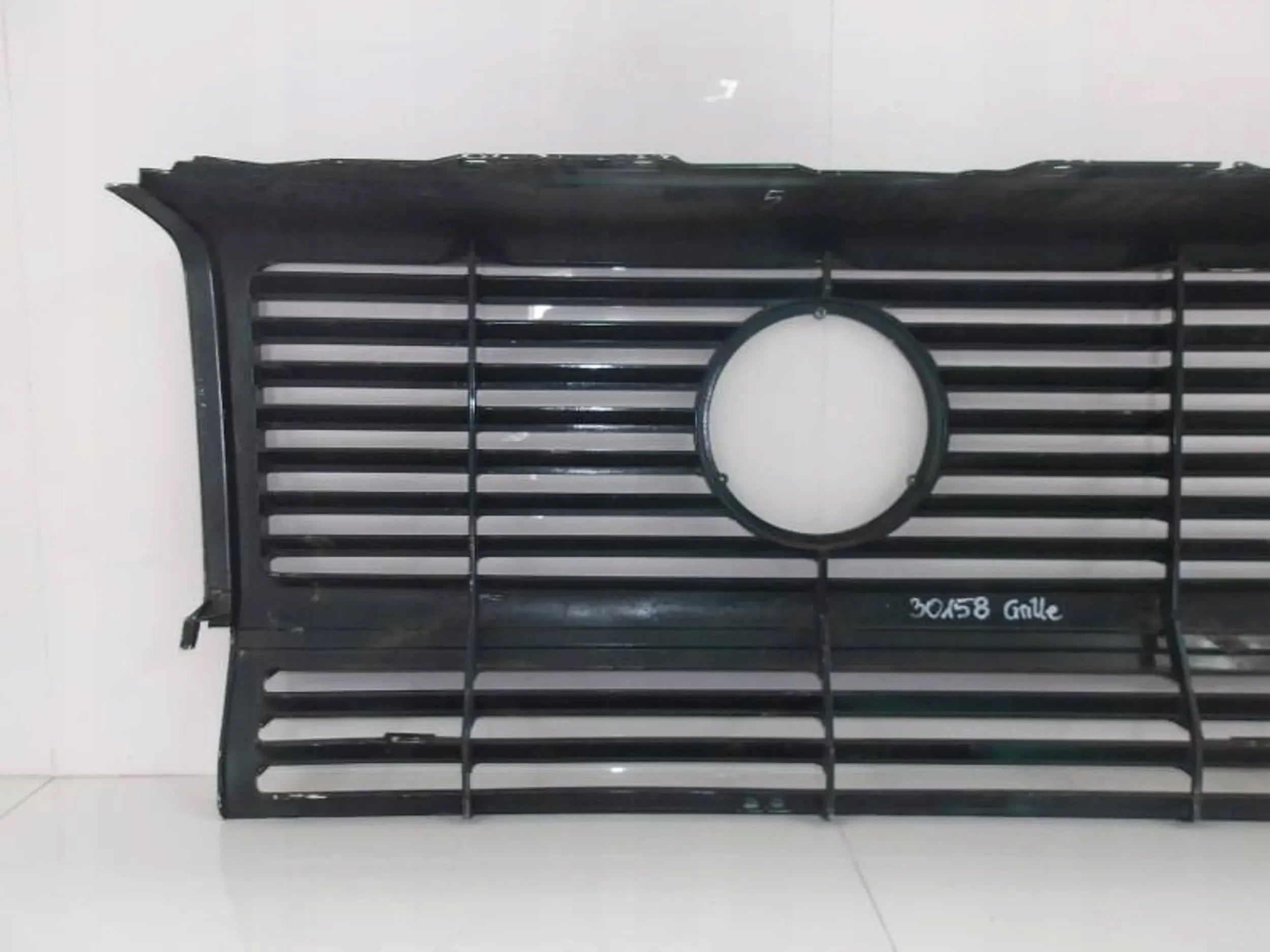 Kühlergrill Mercedes W461 W463 FRONTGRILL A4638880015 Kühlergitter