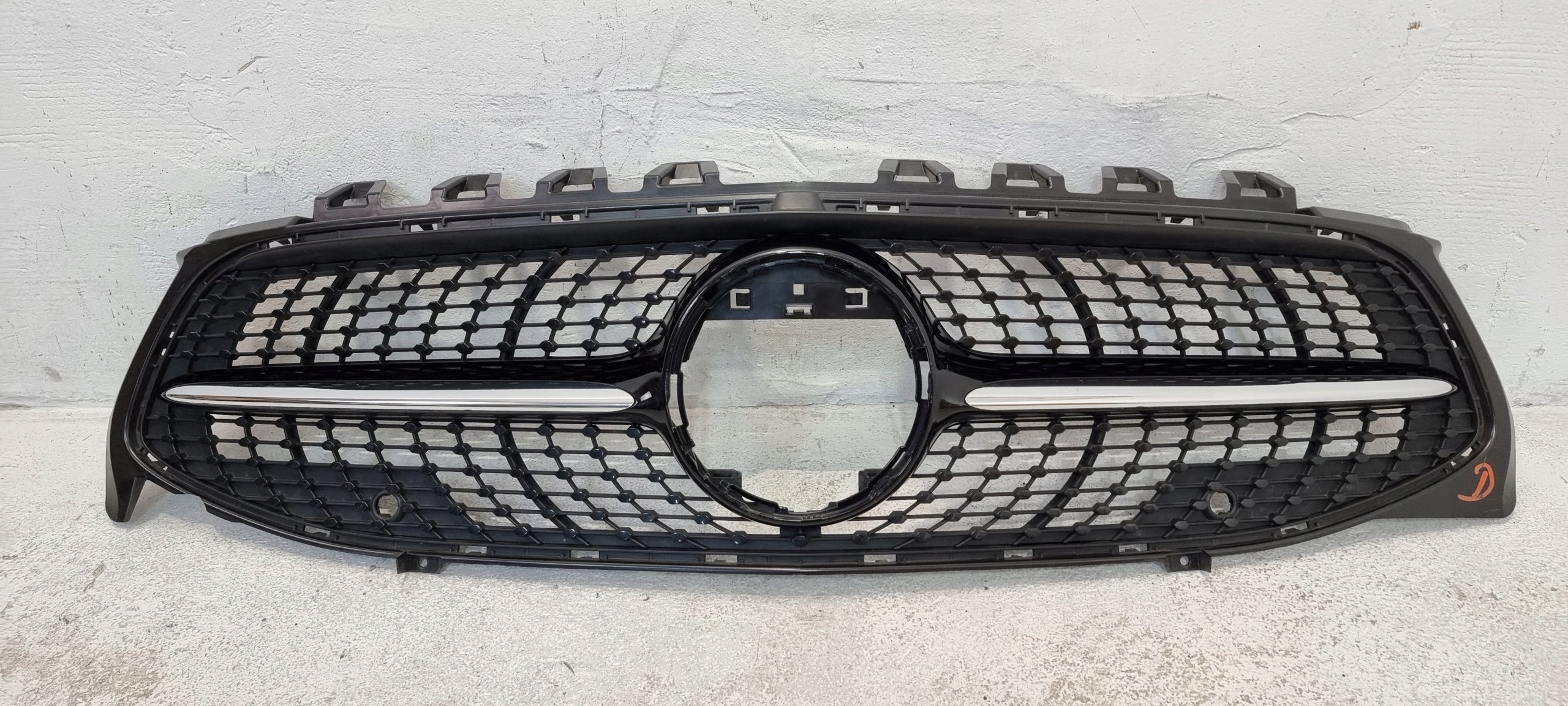 Kühlergrill Mercedes CLA W118 FRONTGRILL A1188880000 Kühlergitter