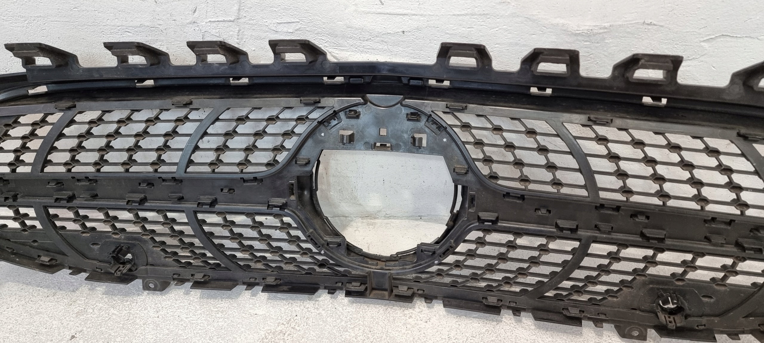 Kühlergrill Mercedes CLA W118 FRONTGRILL A1188880000 Kühlergitter