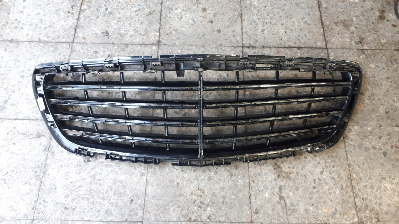  Kühlergrill Mercedes W222 A222 FRONTGRILL A2228800005 Kühlergitter product image