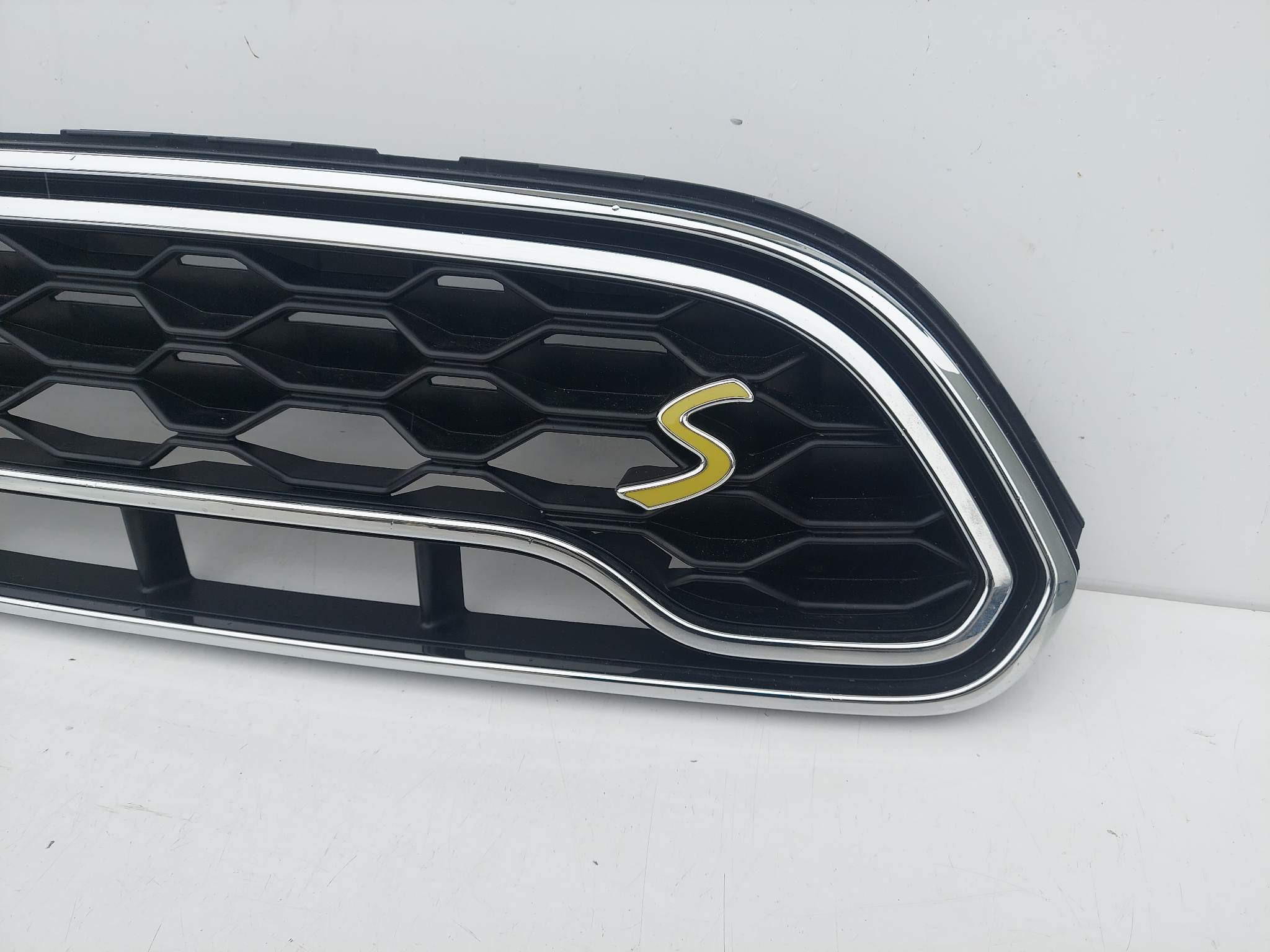 Kühlergrill Mini COUNTRYMAN F60 FRONTGRILL 7456604 Kühlergitter