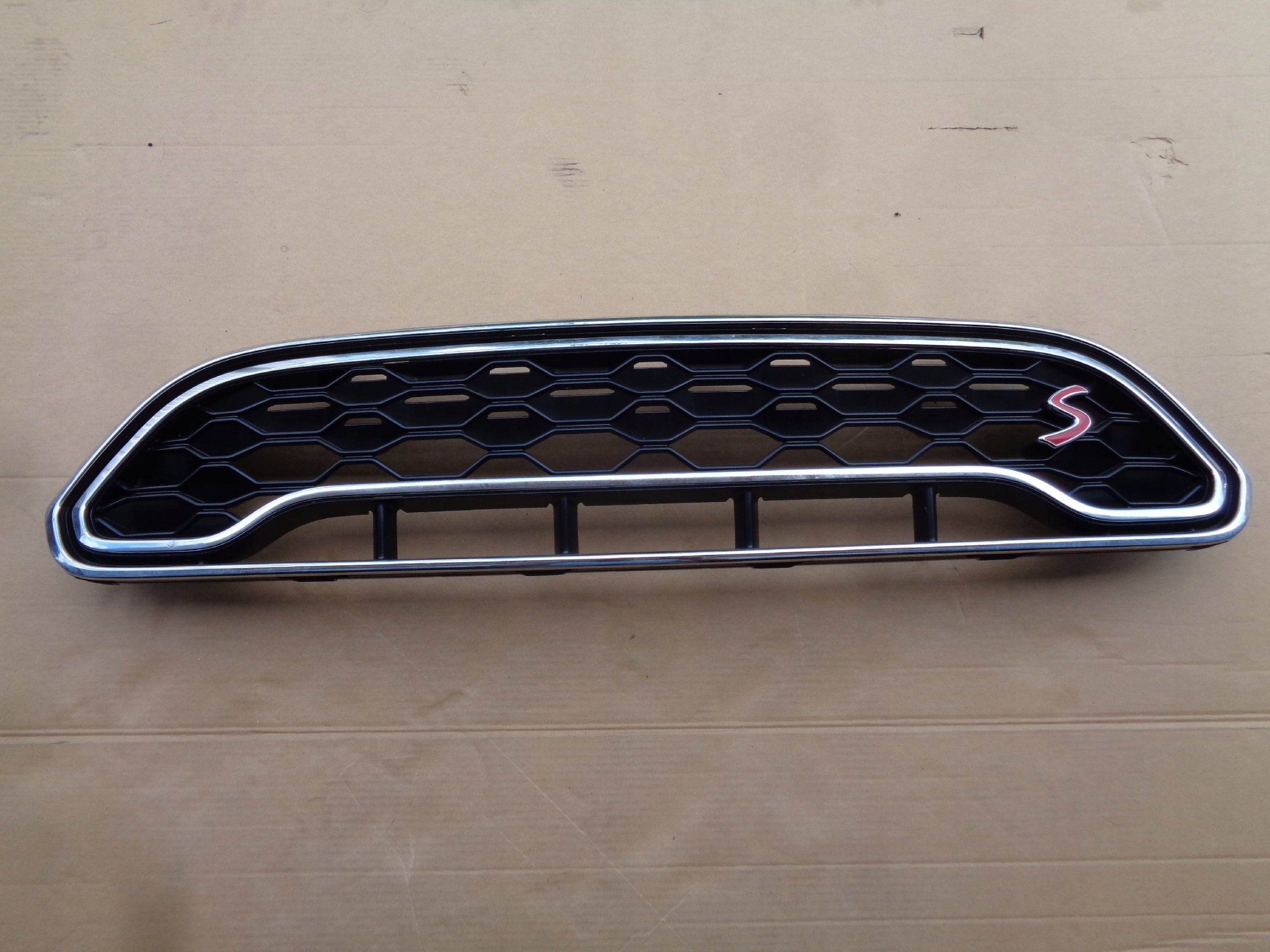  Kühlergrill Mini COOPER F60 COUNTRYMAN FRONTGRILL 6604511 Kühlergitter product image