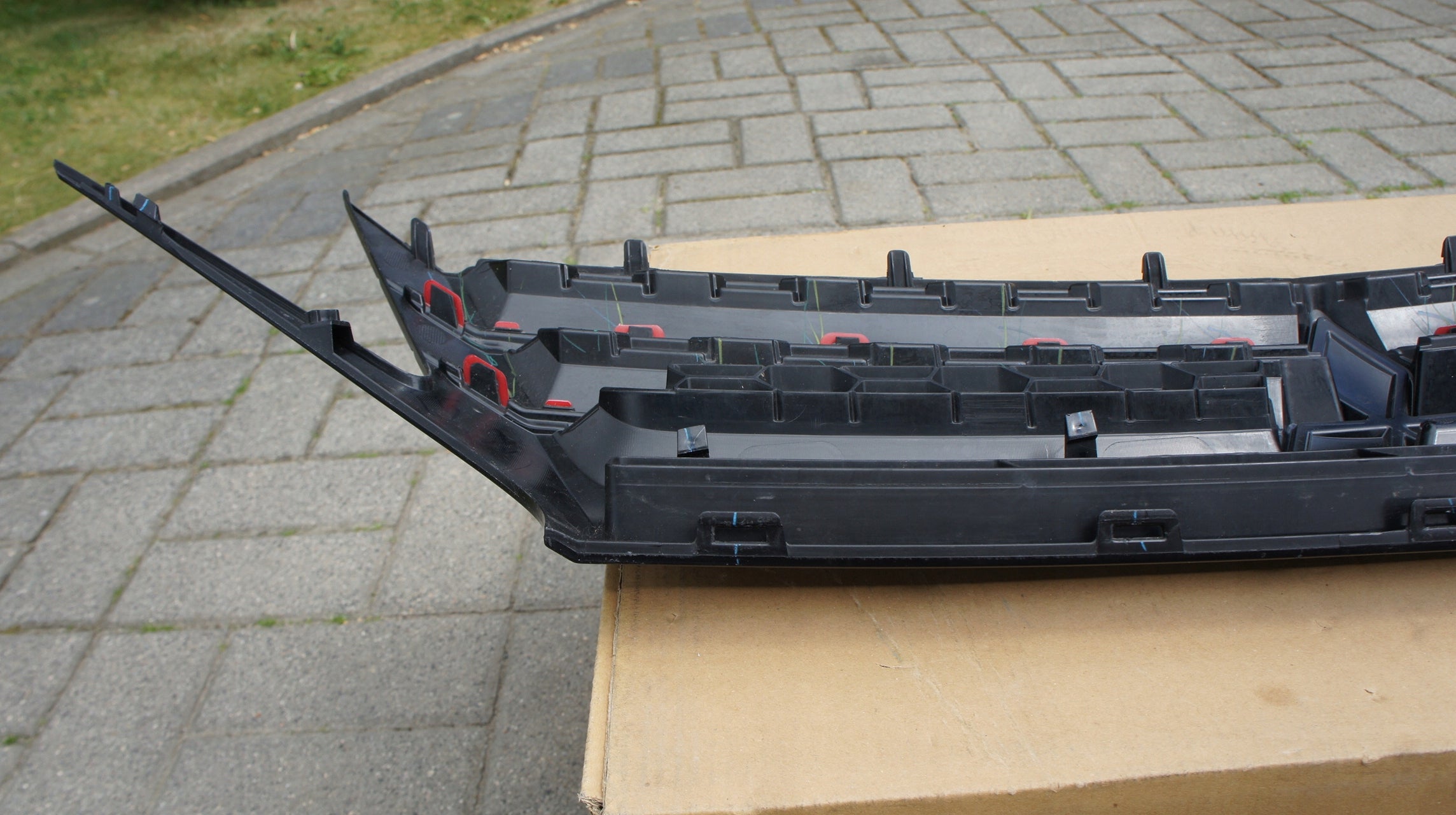 Kühlergrill Mitsubishi SPACE STAR I FRONTGRILL 7450B352 Kühlergitter