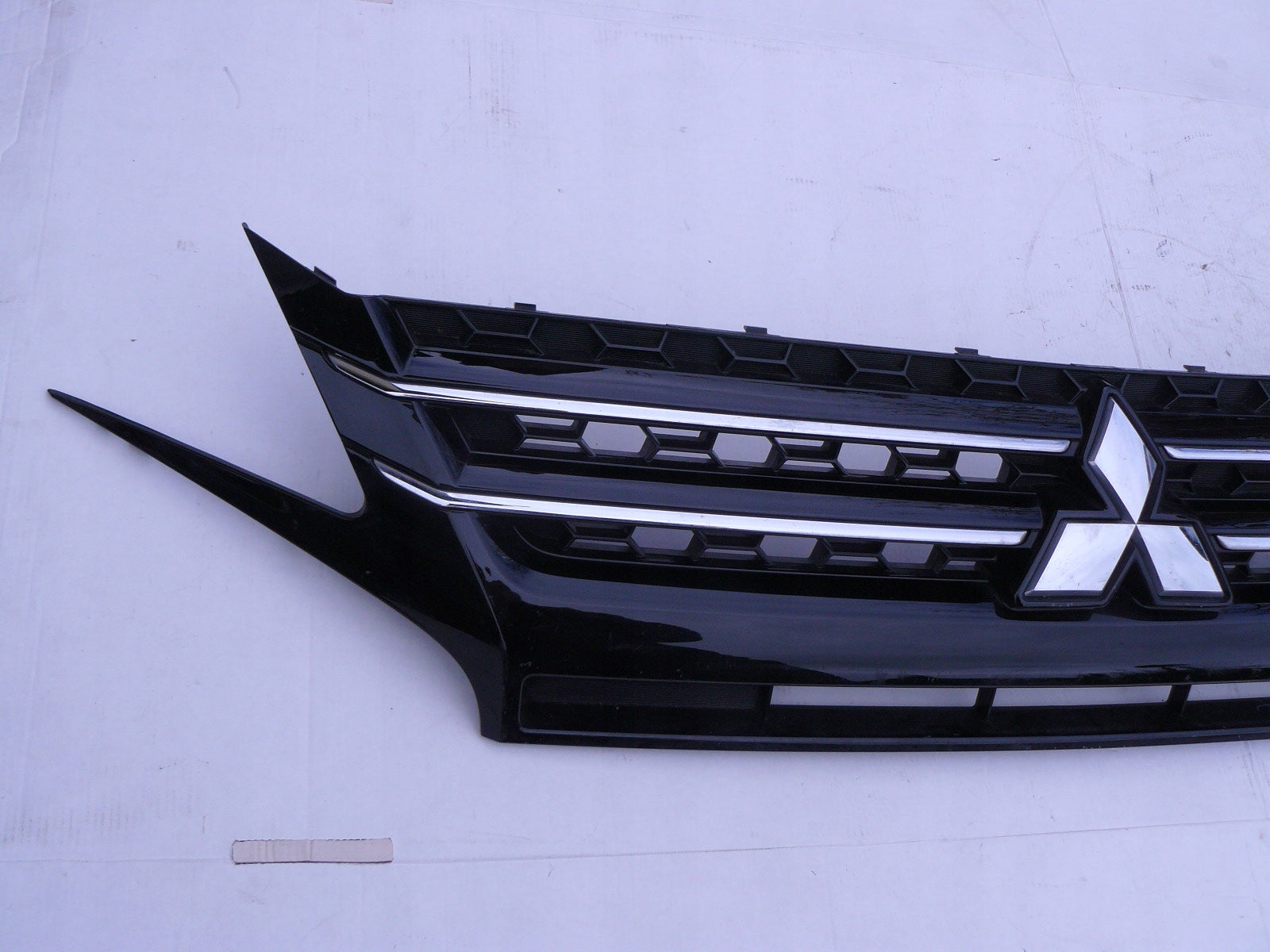 Kühlergrill Mitsubishi SPACE STAR I FRONTGRILL 7450B351 Kühlergitter