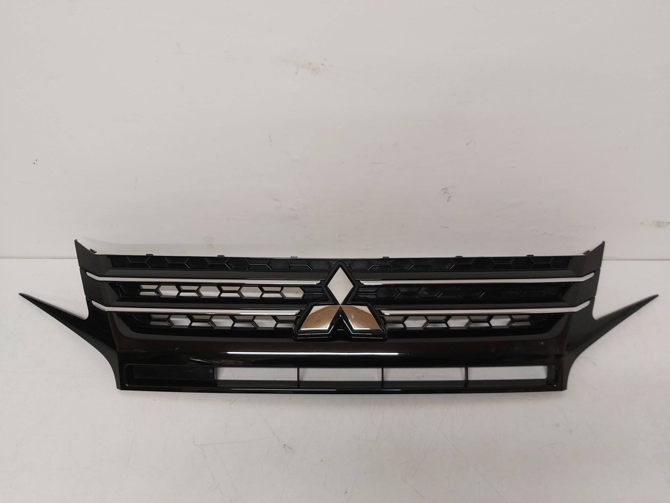 Kühlergrill Mitsubishi SPACE STAR I FRONTGRILL 7450B351 Kühlergitter