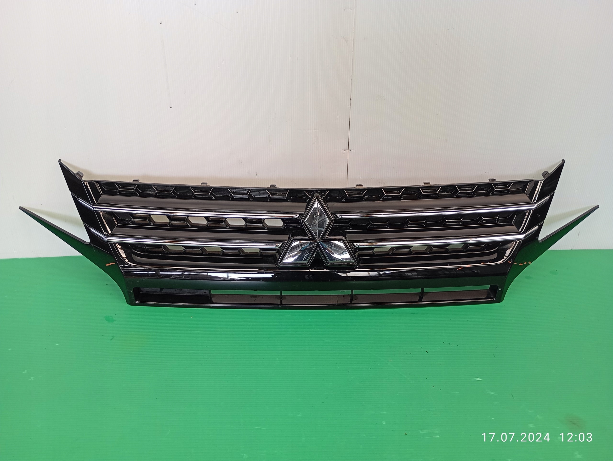 Kühlergrill Mitsubishi SPACE STAR FRONTGRILL 7450B351 Kühlergitter