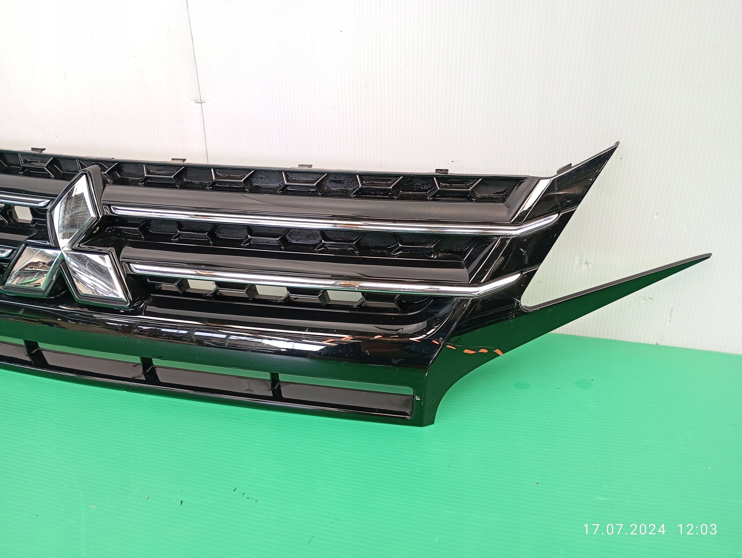 Kühlergrill Mitsubishi SPACE STAR FRONTGRILL 7450B351 Kühlergitter