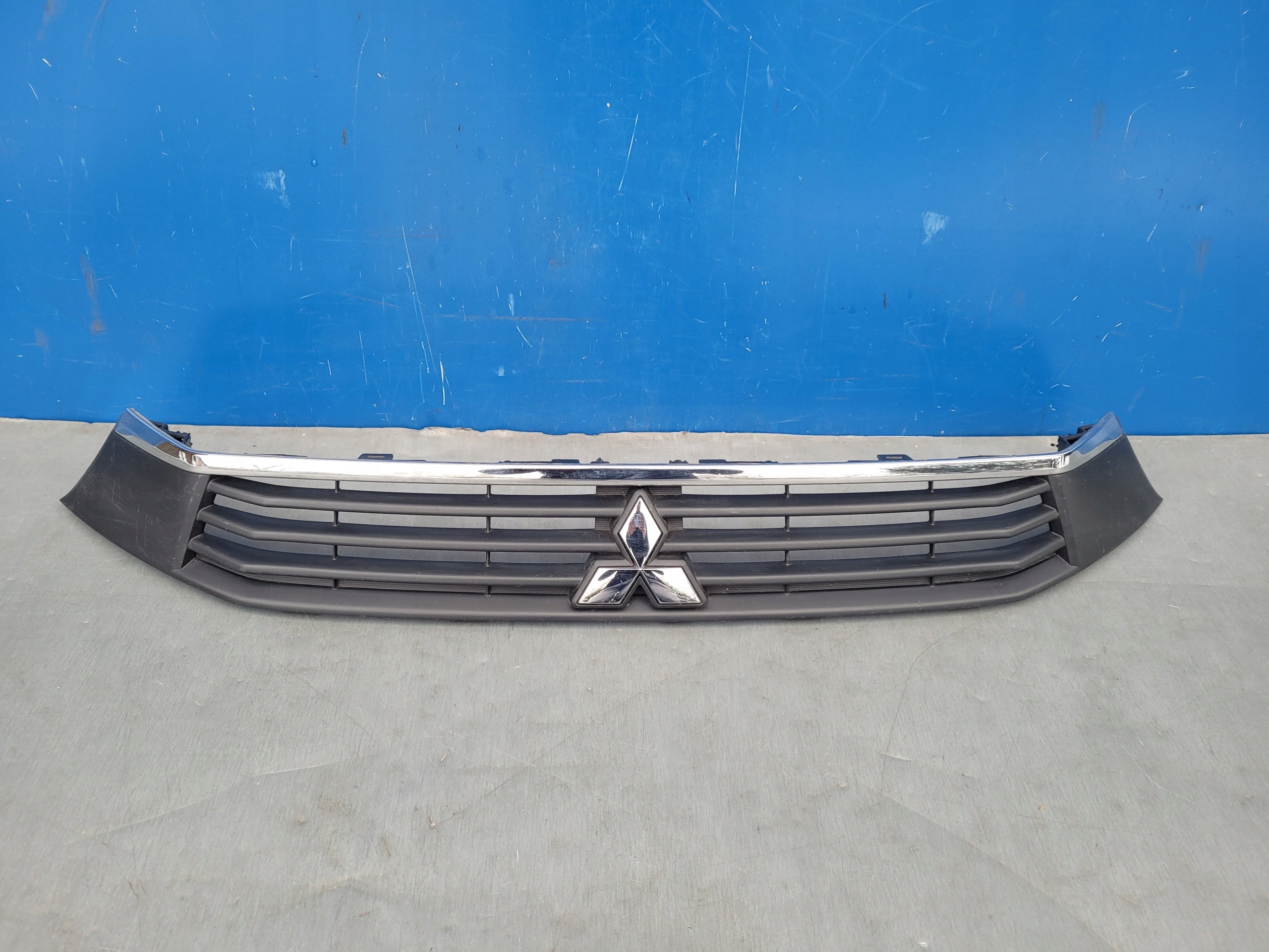 Kühlergrill Mitsubishi I ASX FRONTGRILL 6402A444 Kühlergitter