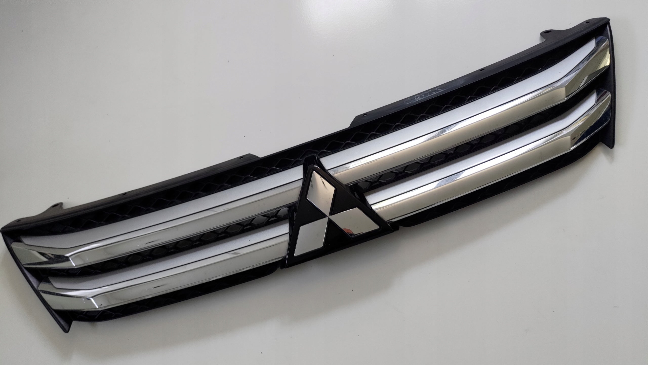  Kühlergrill Mitsubishi I ECLIPSE CROSS FRONTGRILL 7450B048 Kühlergitter product image