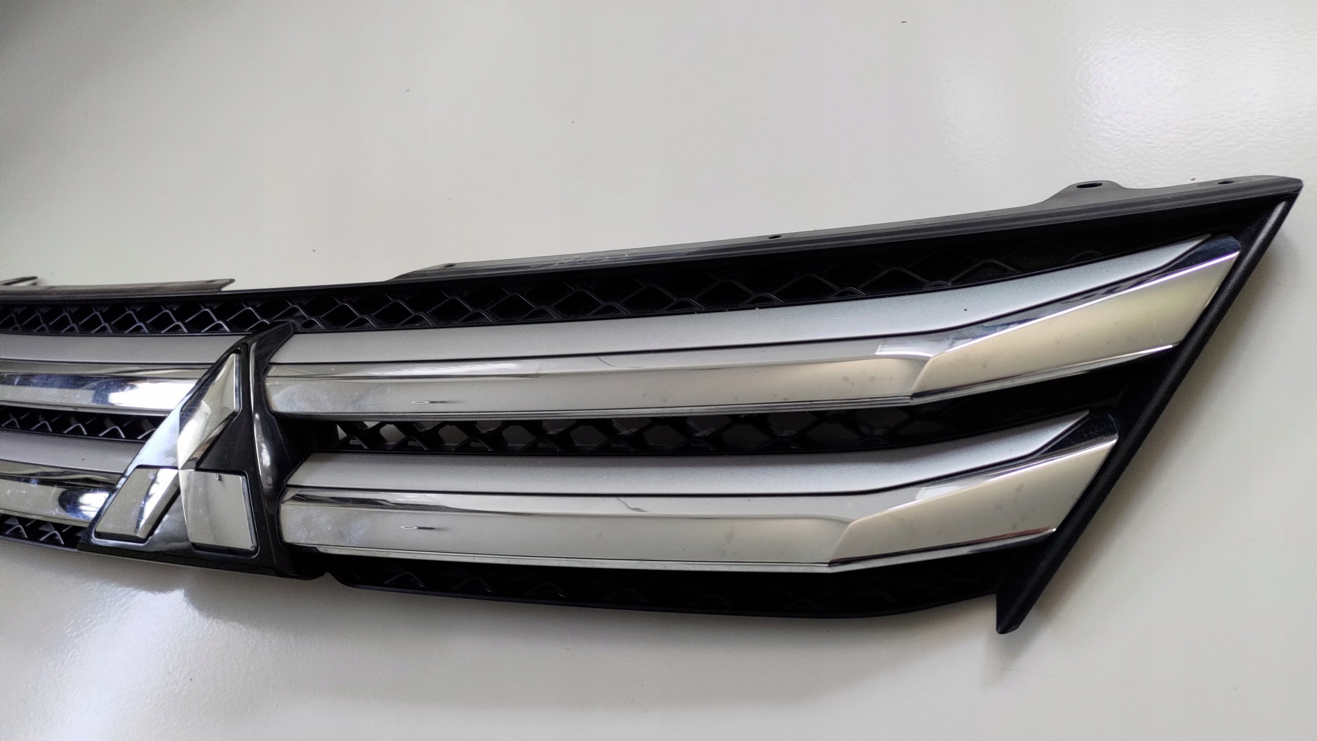 Kühlergrill Mitsubishi I ECLIPSE CROSS FRONTGRILL 7450B048 Kühlergitter