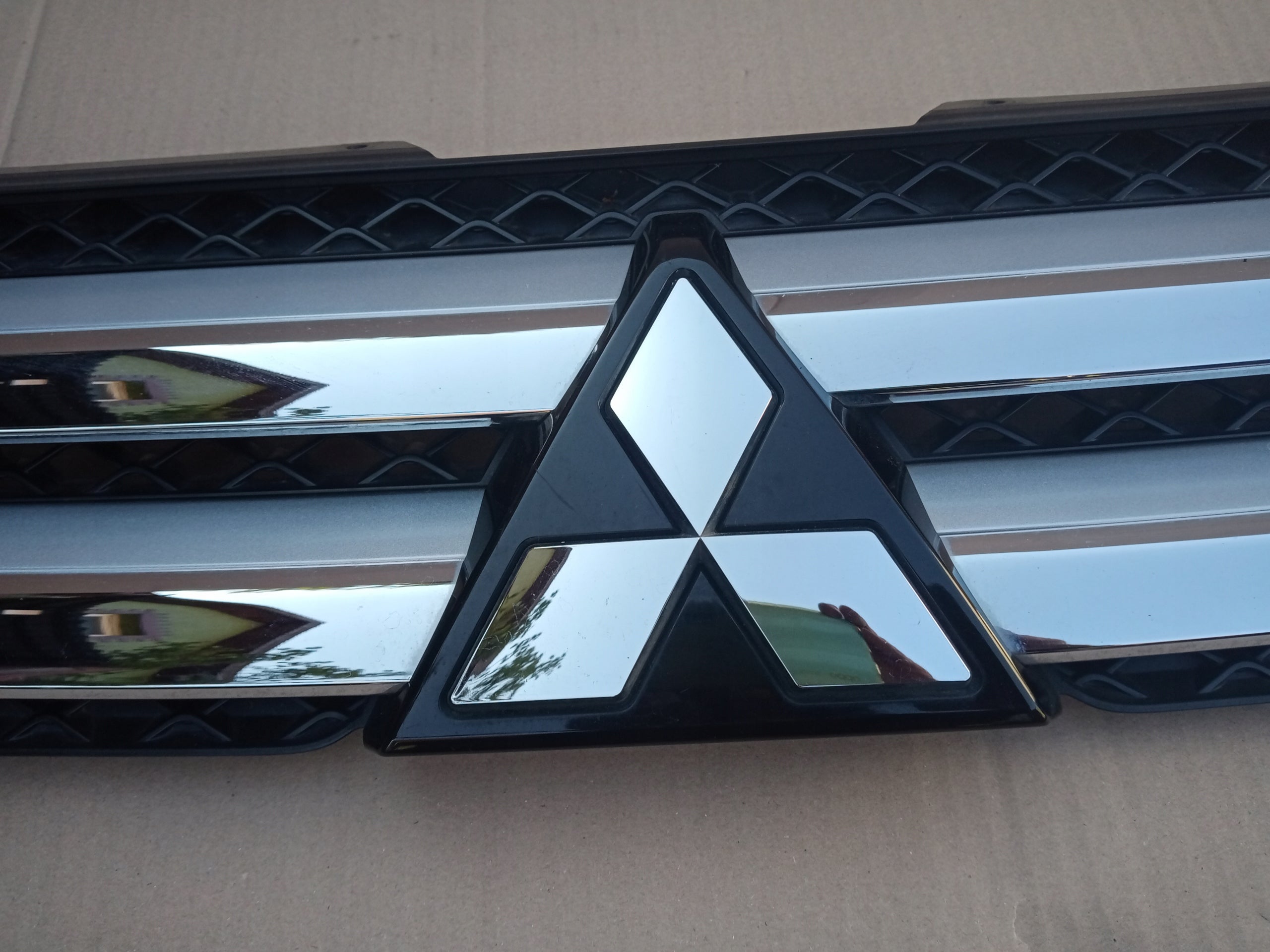 Kühlergrill Mitsubishi I ECLIPSE CROSS FRONTGRILL 7450B072 Kühlergitter