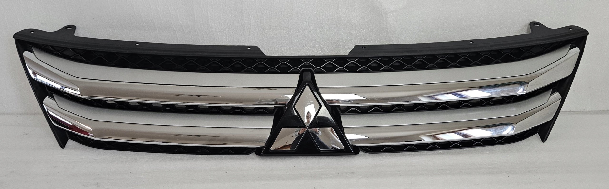  Kühlergrill Mitsubishi I ECLIPSE CROSS FRONTGRILL Kühlergitter product image