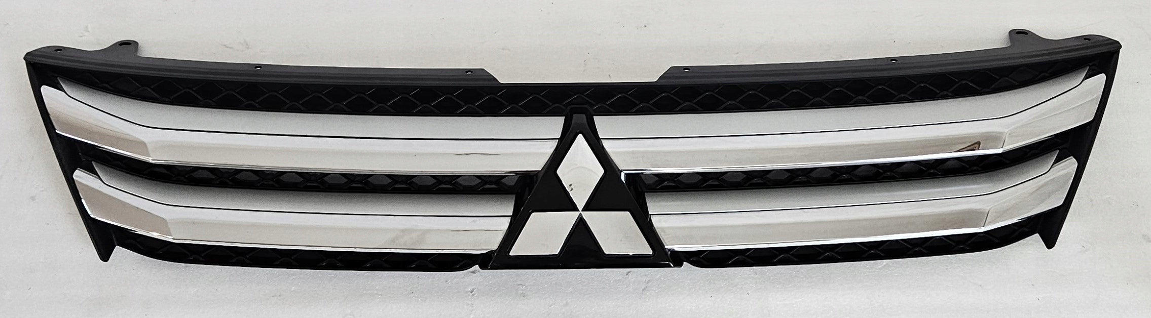 Kühlergrill Mitsubishi I ECLIPSE CROSS FRONTGRILL Kühlergitter