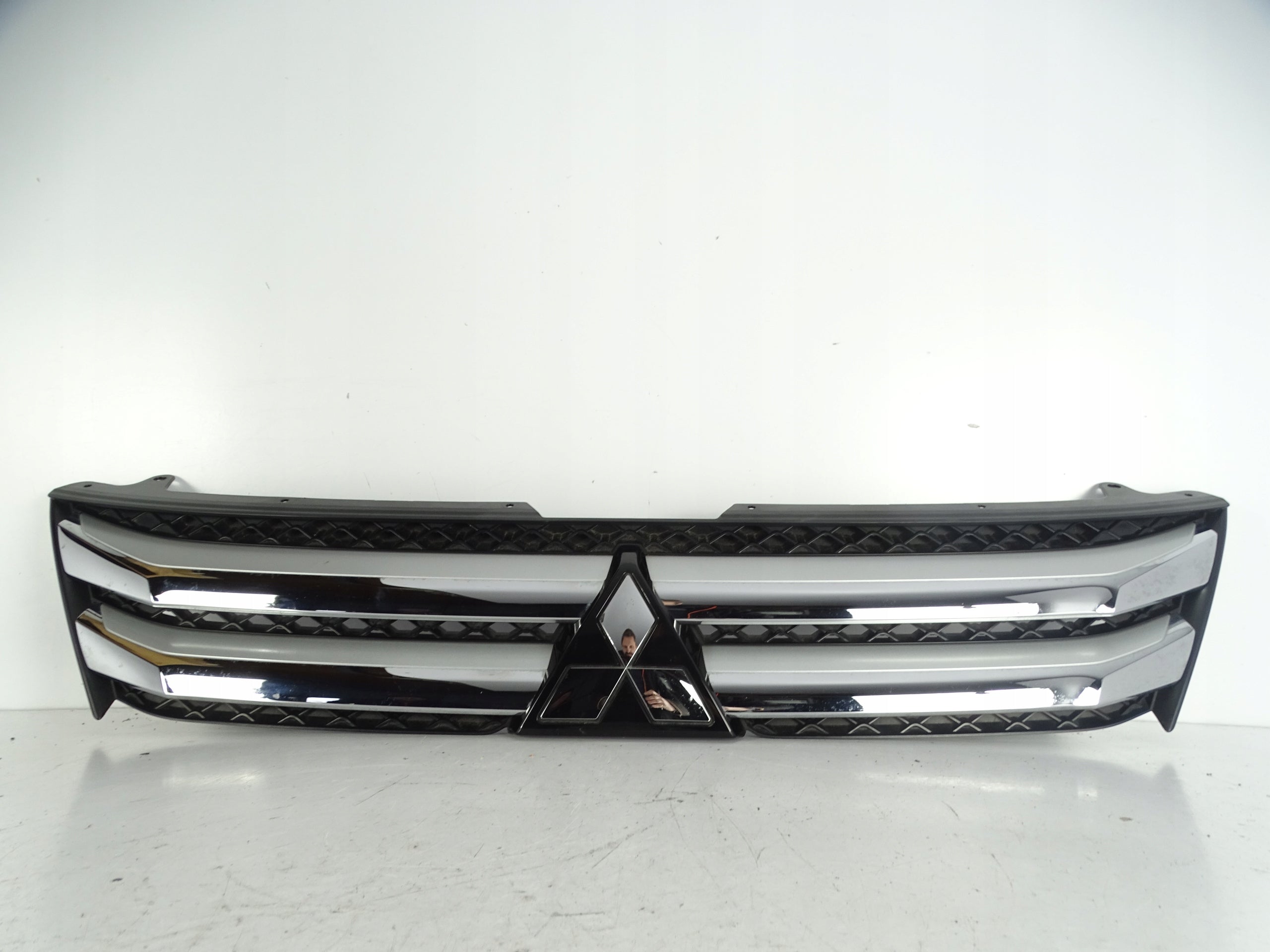 Kühlergrill Mitsubishi I ECLIPSE CROSS FRONTGRILL 7450B048 Kühlergitter