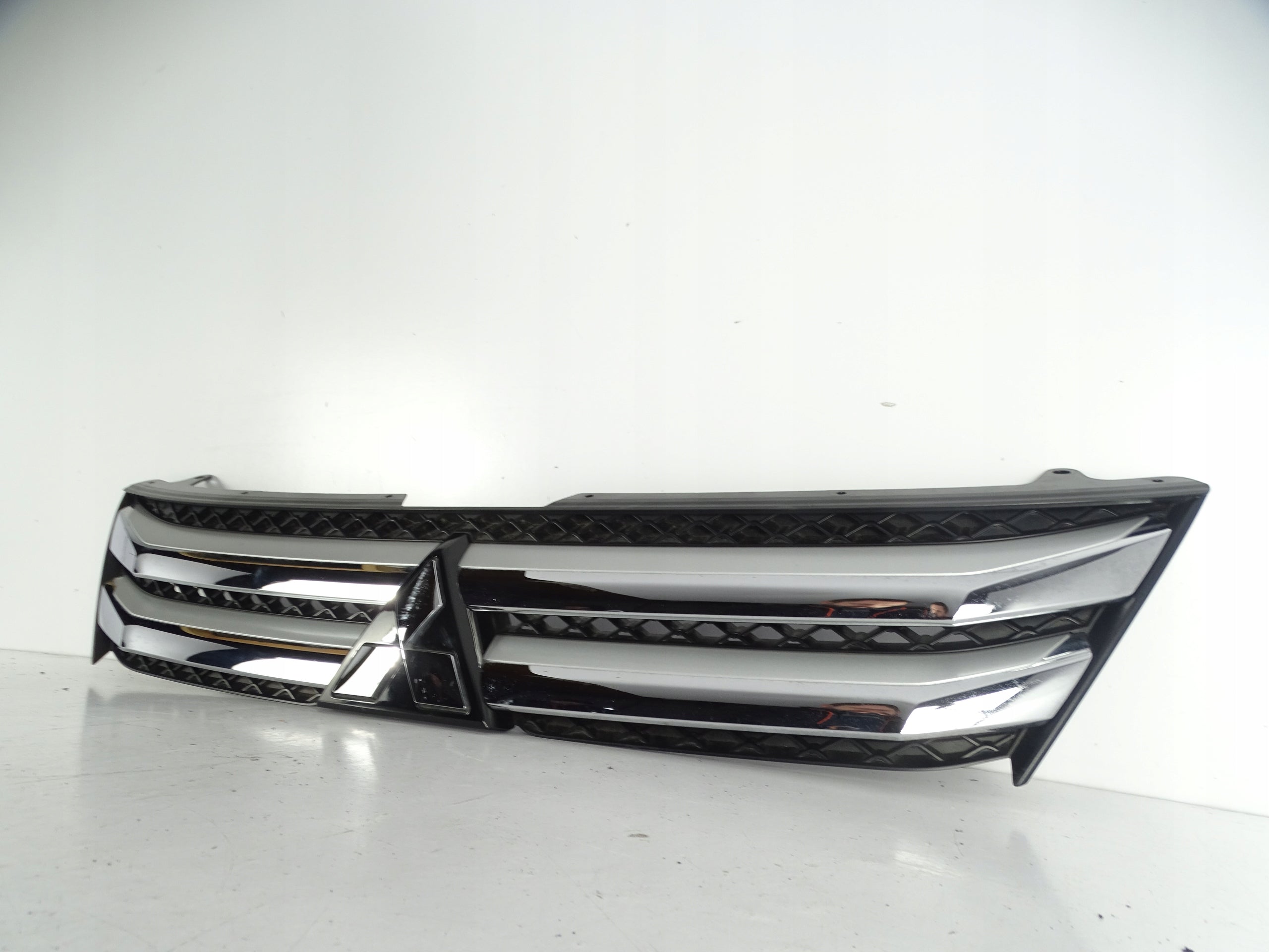 Kühlergrill Mitsubishi I ECLIPSE CROSS FRONTGRILL 7450B048 Kühlergitter