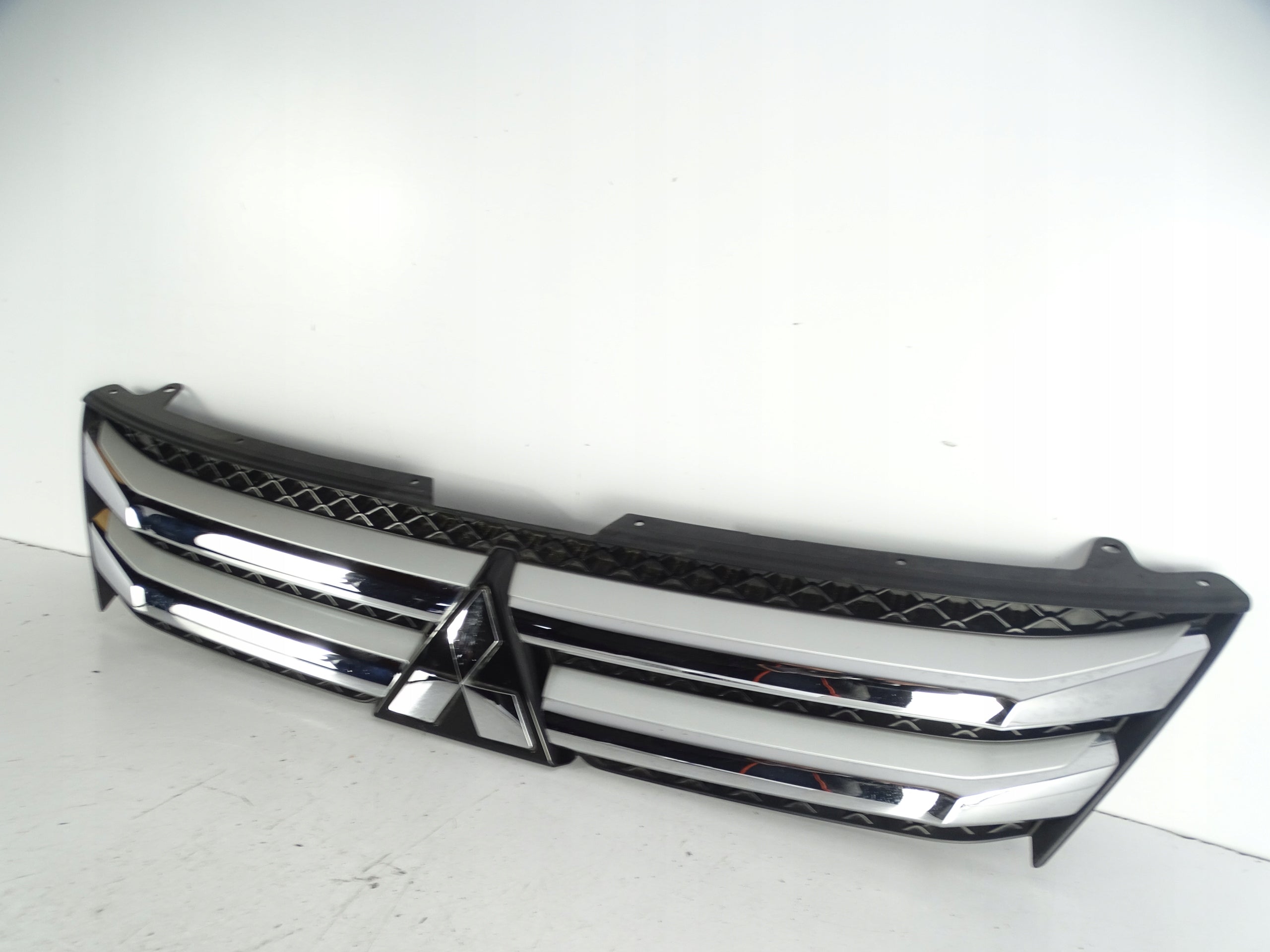 Kühlergrill Mitsubishi I ECLIPSE CROSS FRONTGRILL 7450B048 Kühlergitter