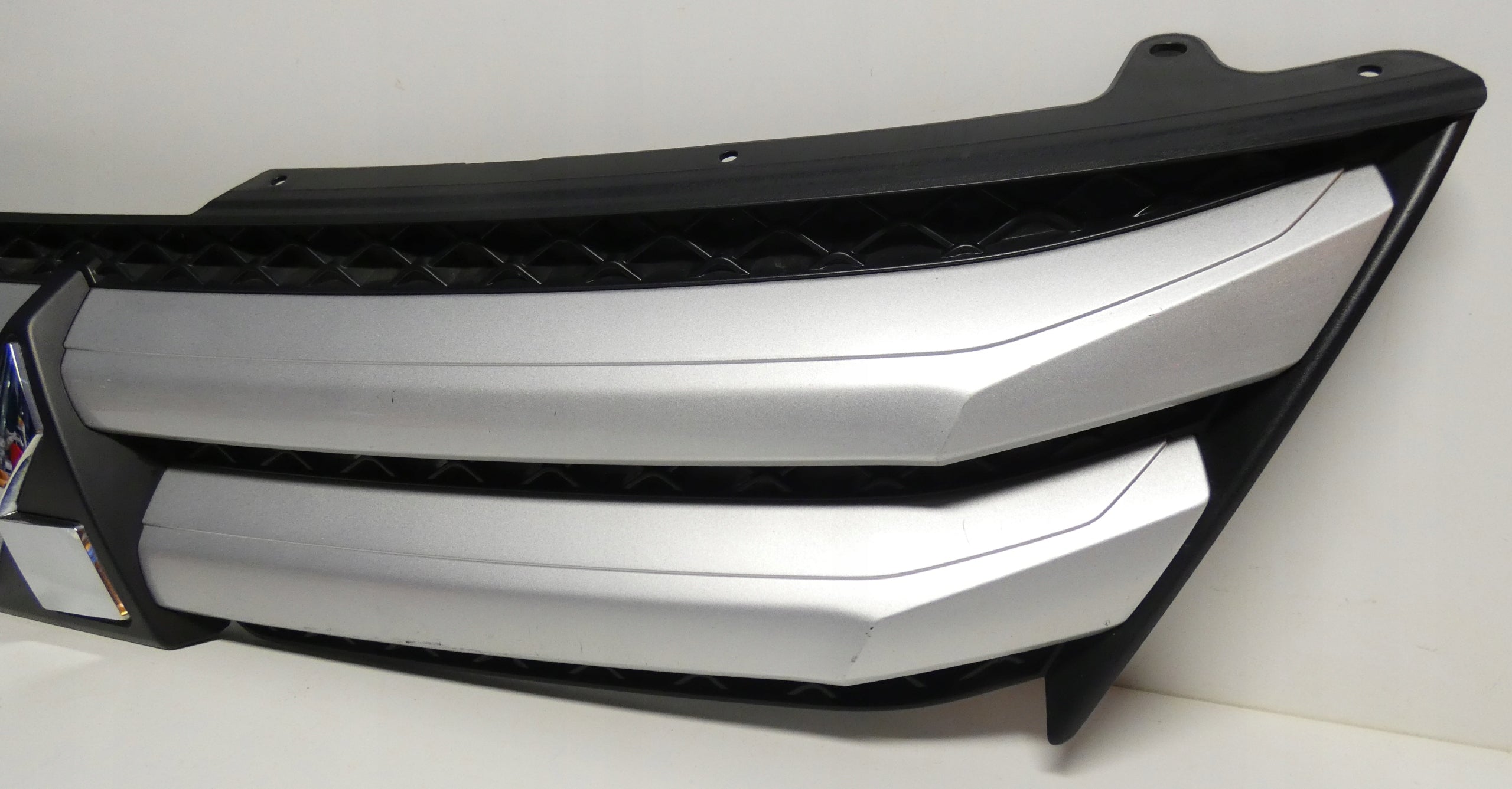 Kühlergrill Mitsubishi I ECLIPSE CROSS FRONTGRILL 7450B072 Kühlergitter