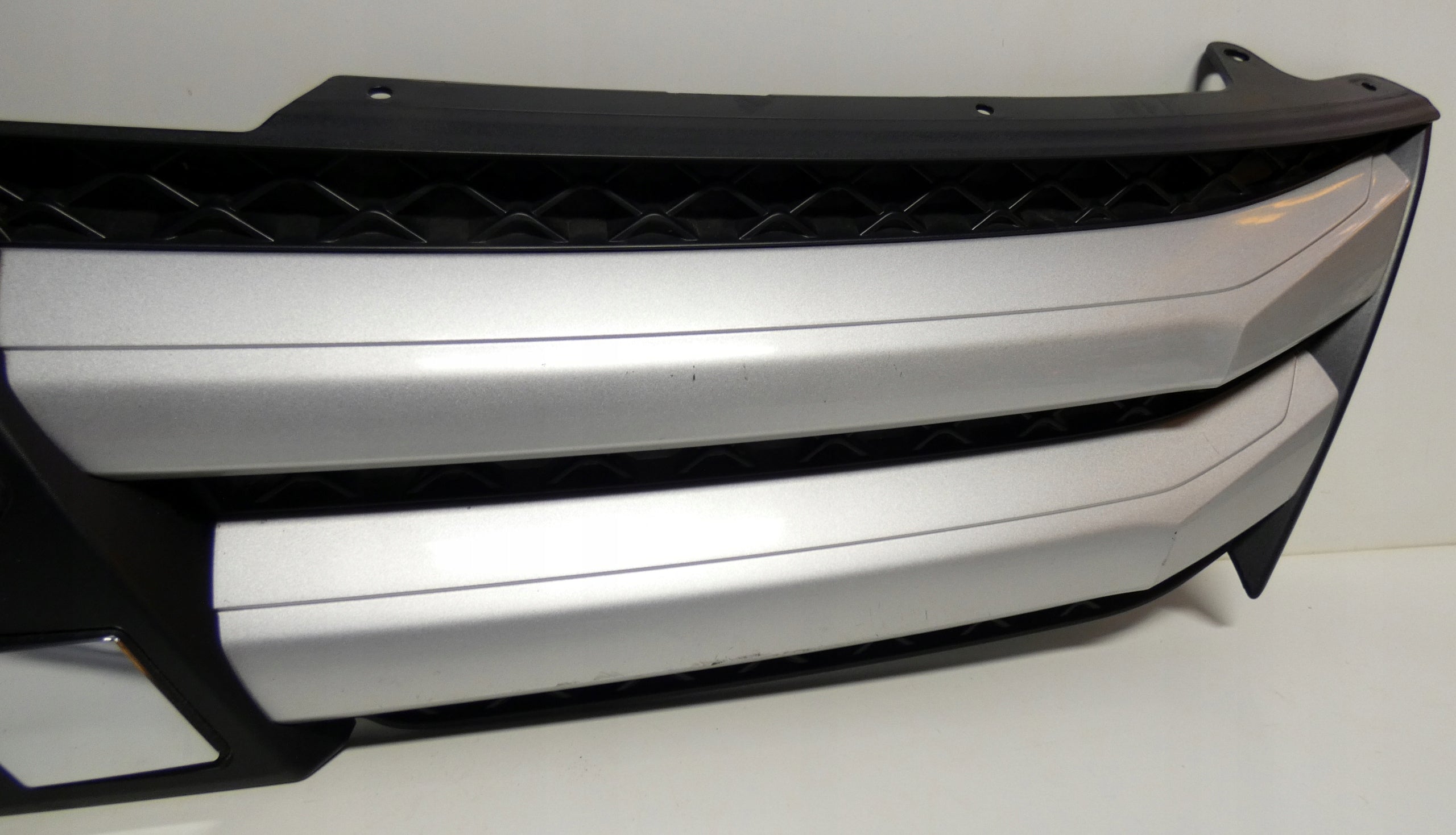 Kühlergrill Mitsubishi I ECLIPSE CROSS FRONTGRILL 7450B072 Kühlergitter