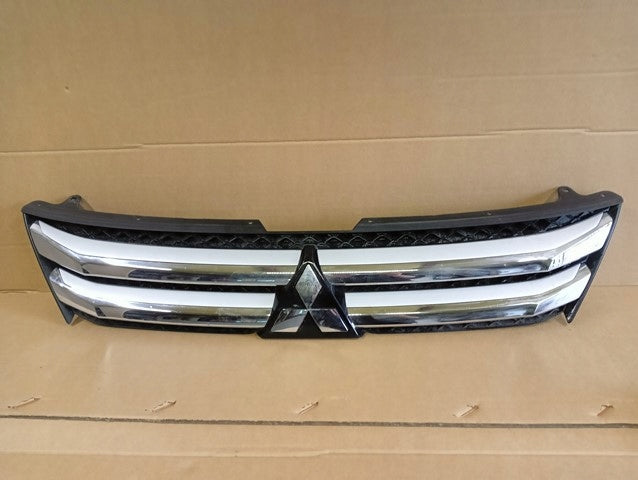 Kühlergrill Mitsubishi I ECLIPSE CROSS FRONTGRILL Kühlergitter