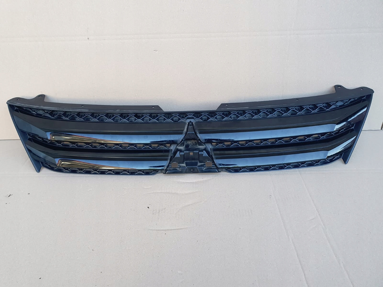 Kühlergrill Mitsubishi I ECLIPSE CROSS FRONTGRILL Kühlergitter