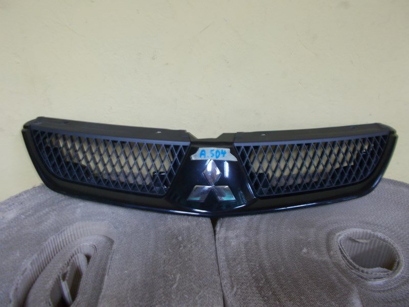 Kühlergrill Mitsubishi LANCER FRONTGRILL Kühlergitter