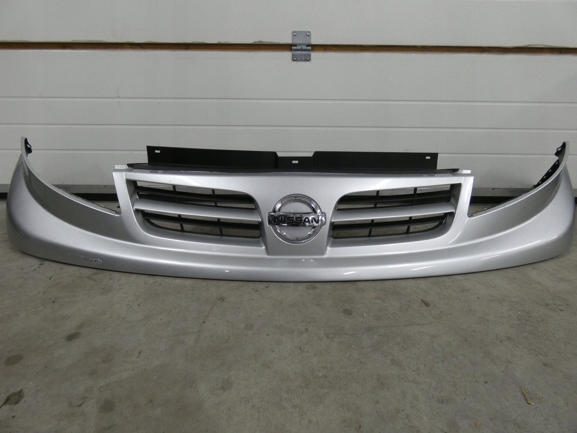  Kühlergrill Nissan PRIMASTAR FRONTGRILL 6231002506 Kühlergitter product image