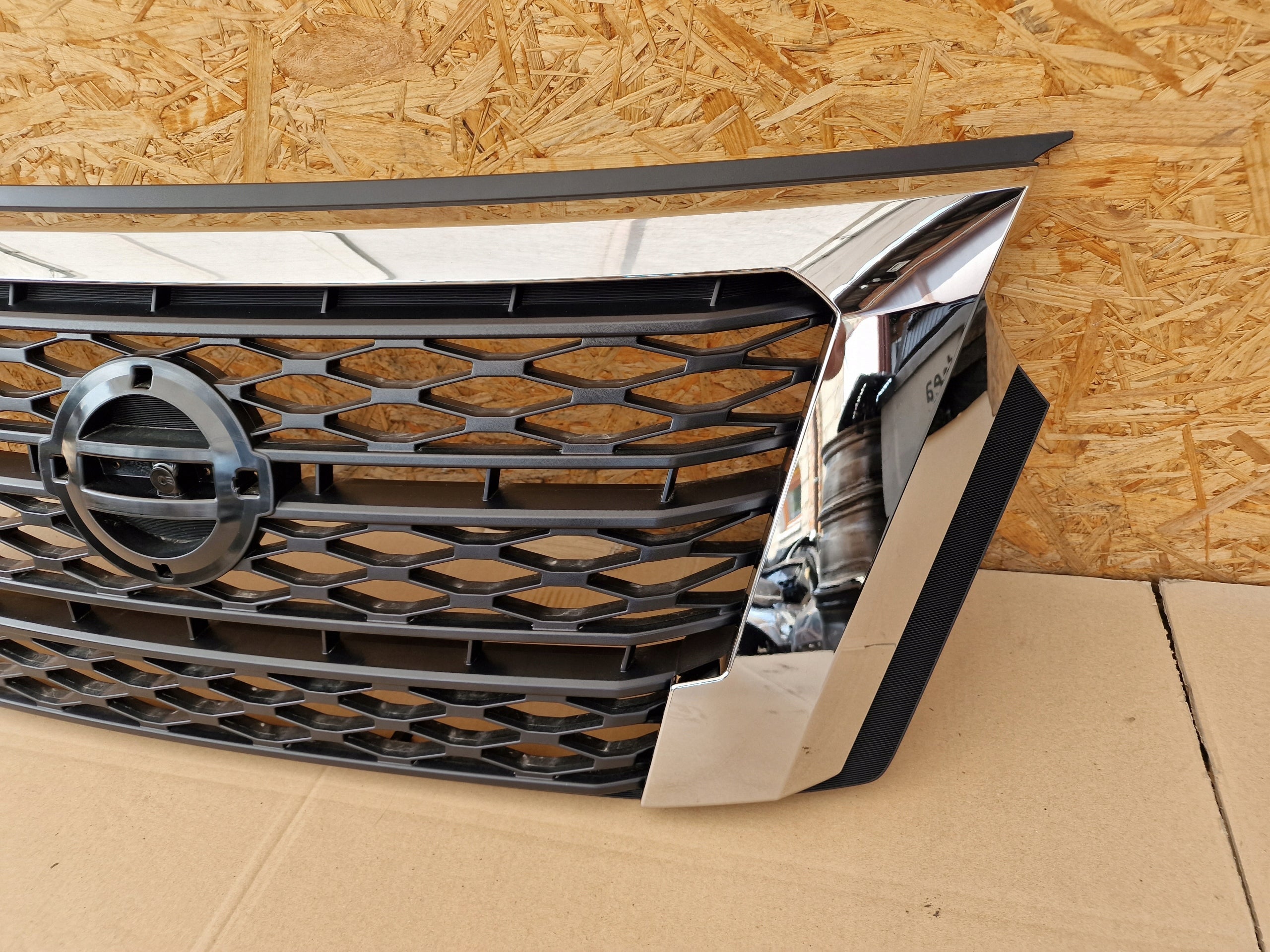 Kühlergrill Nissan NV300 FRONTGRILL Kühlergitter