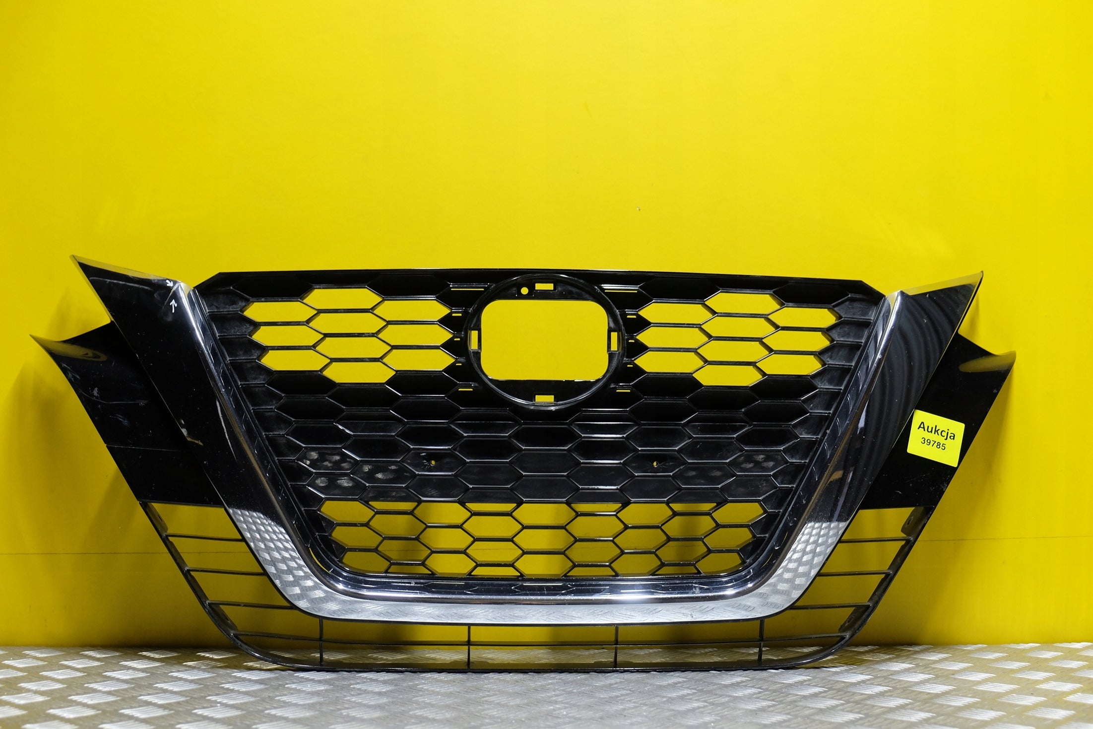  Calandre Nissan ALTIMA 4 FRONT GRILL calandre  product image