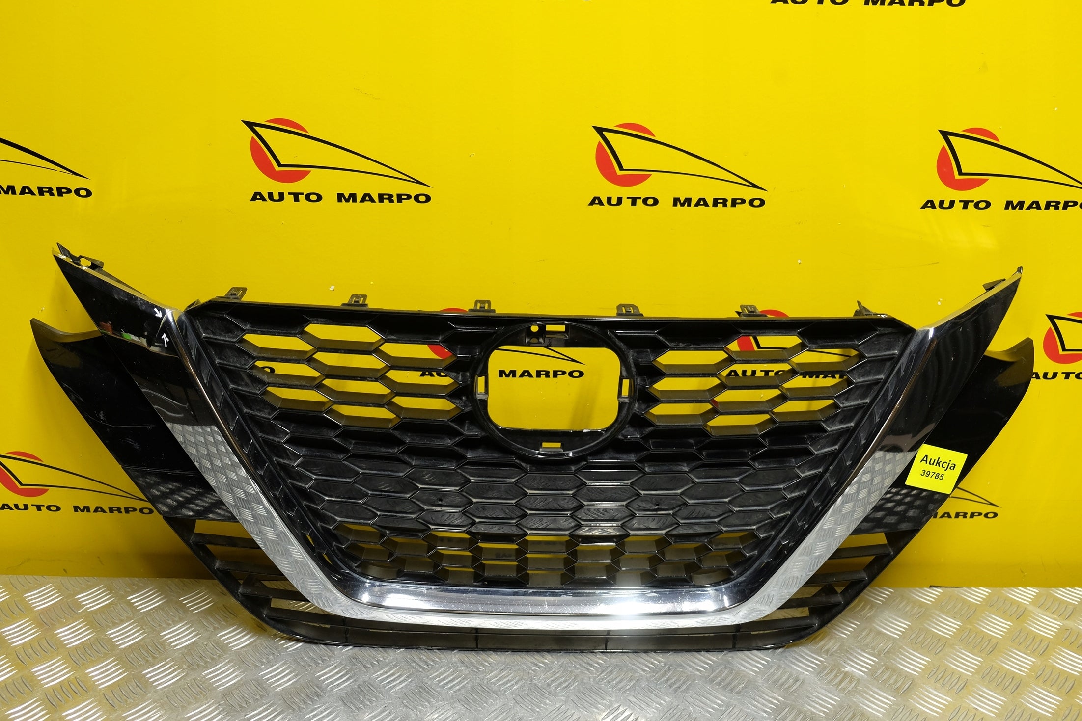 Kühlergrill Nissan ALTIMA 4 FRONTGRILL Kühlergitter